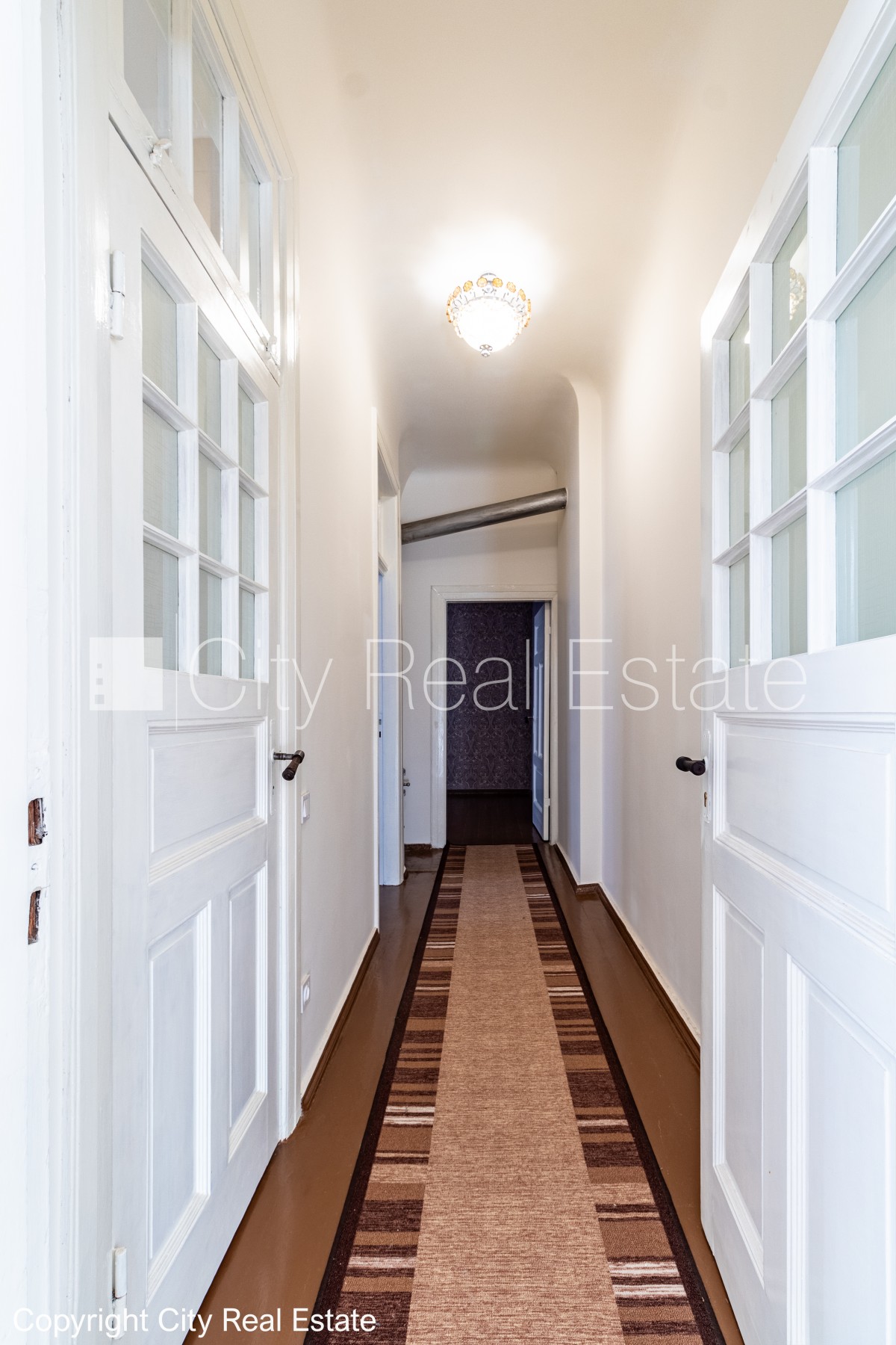 Sludinājumi. Zeme īpašumā, fasādes māja, renovēta māja, dzīvokļu skaits ēkā  10 gab., mainīts Jumta segums, Cena: 225000 EUR Foto #6