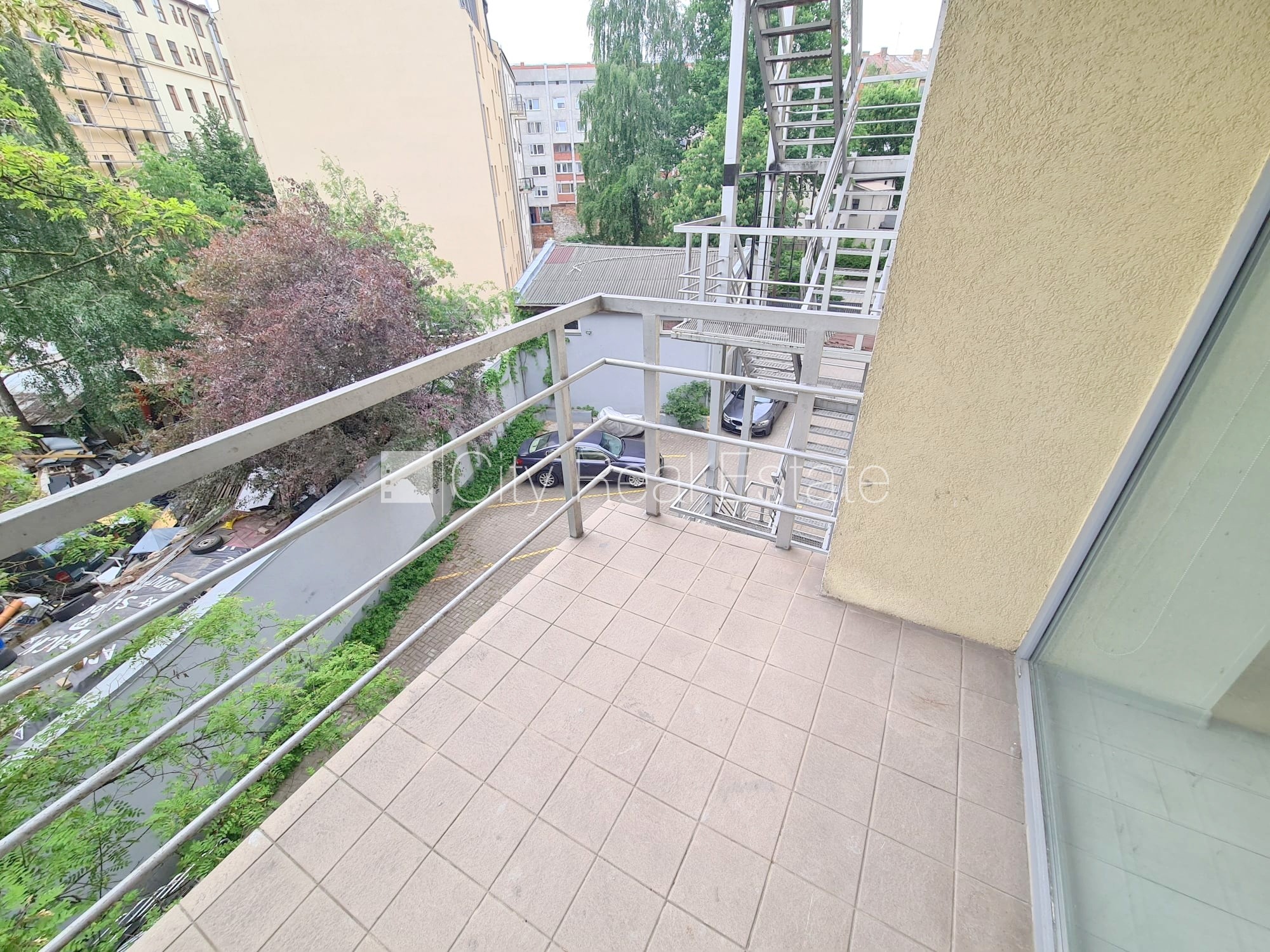 Sludinājumi. Jaunceltne, fasādes māja, ieeja no ielas, ir lifts, kāpņu telpa pēc kosmētiskā remonta, balkons, Cena: 360 EUR/mēn Foto #14