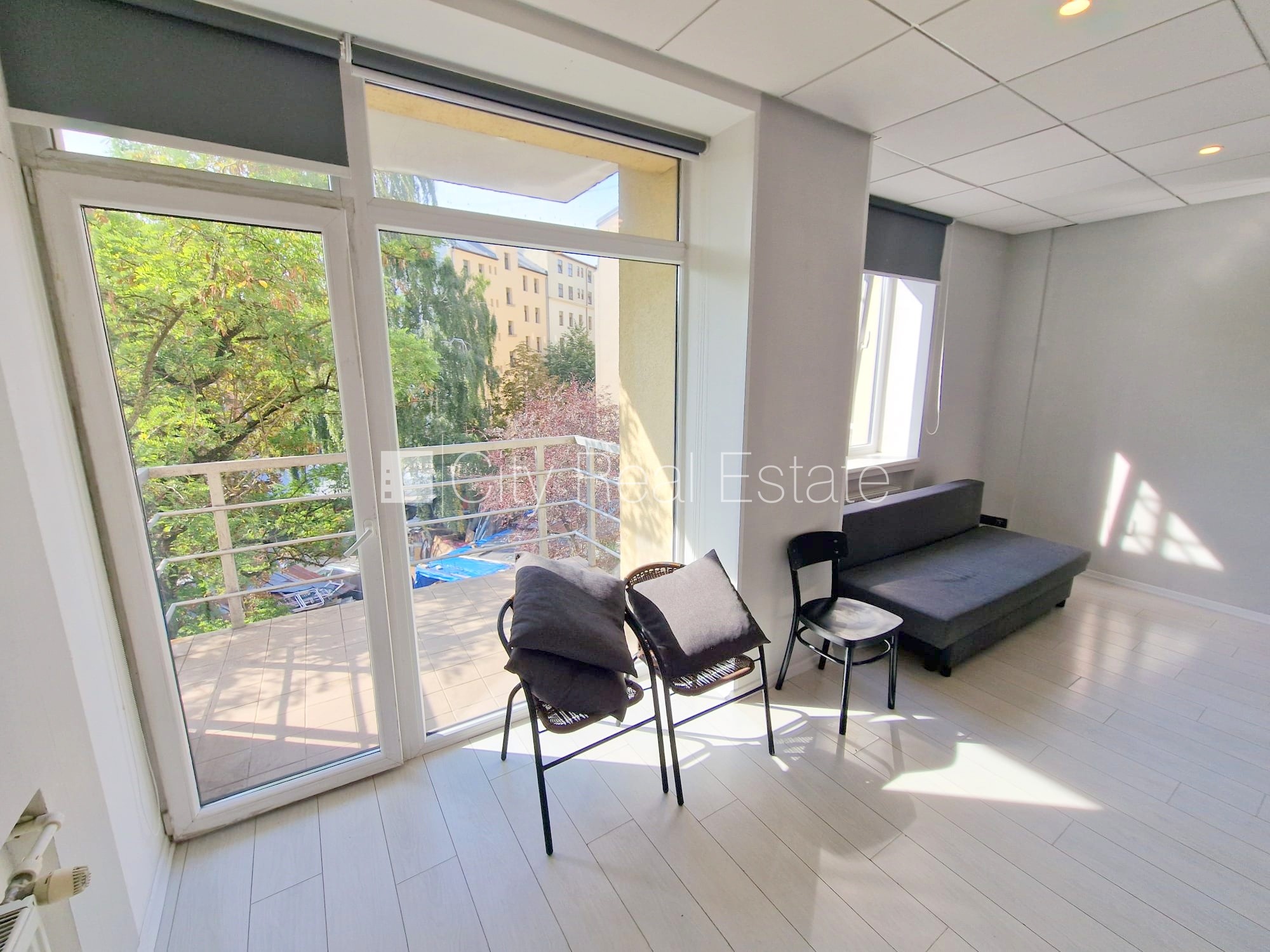 Sludinājumi. Jaunceltne, fasādes māja, ieeja no ielas, ir lifts, kāpņu telpa pēc kosmētiskā remonta, balkons, Cena: 360 EUR/mēn Foto #10