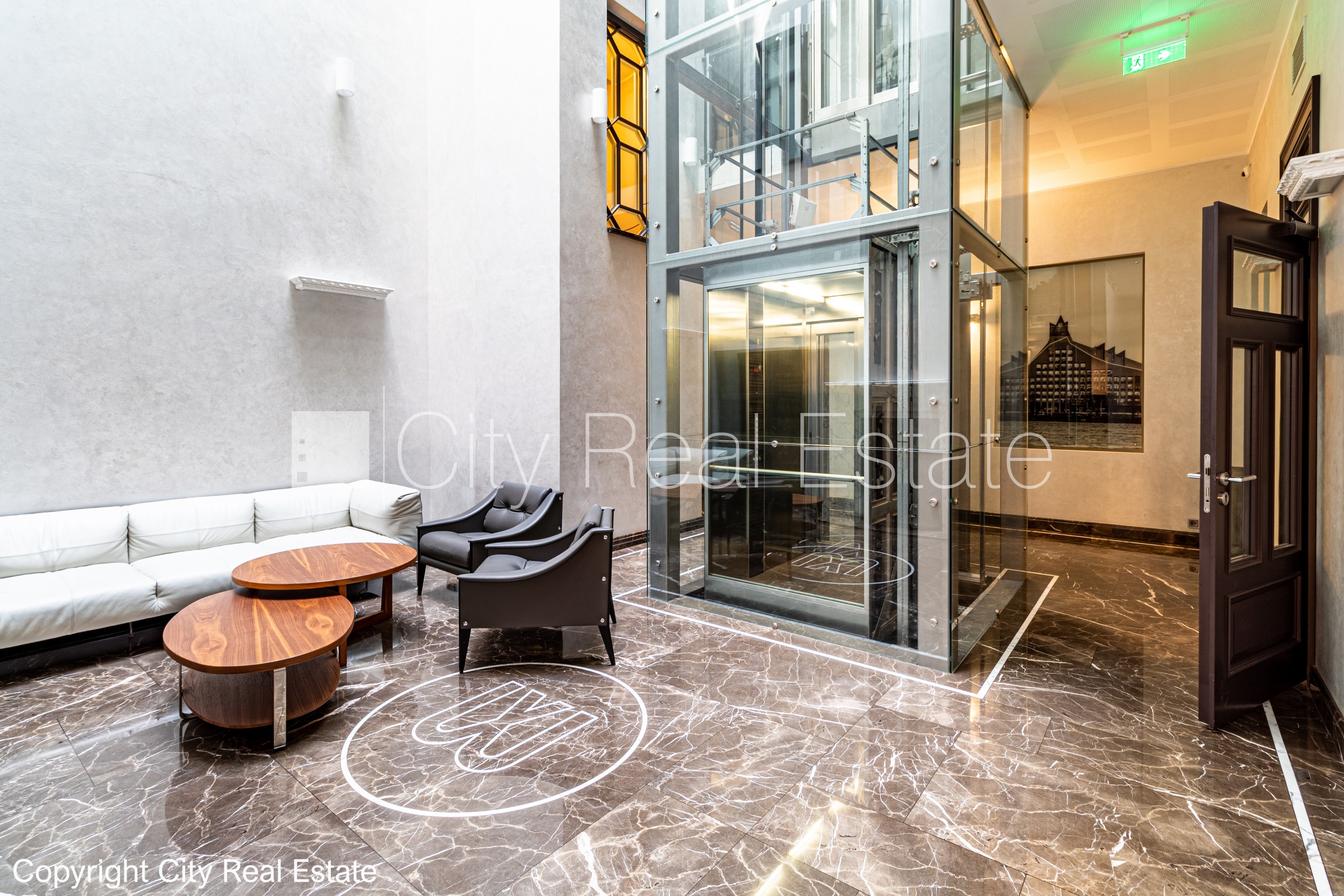 Sludinājumi. Renovēta māja, slēgts pagalms, iespēja nomāt autostāvvietu, apsargāta autostāvvieta, ieeja no ielas Cena: 755000 EUR Foto #19