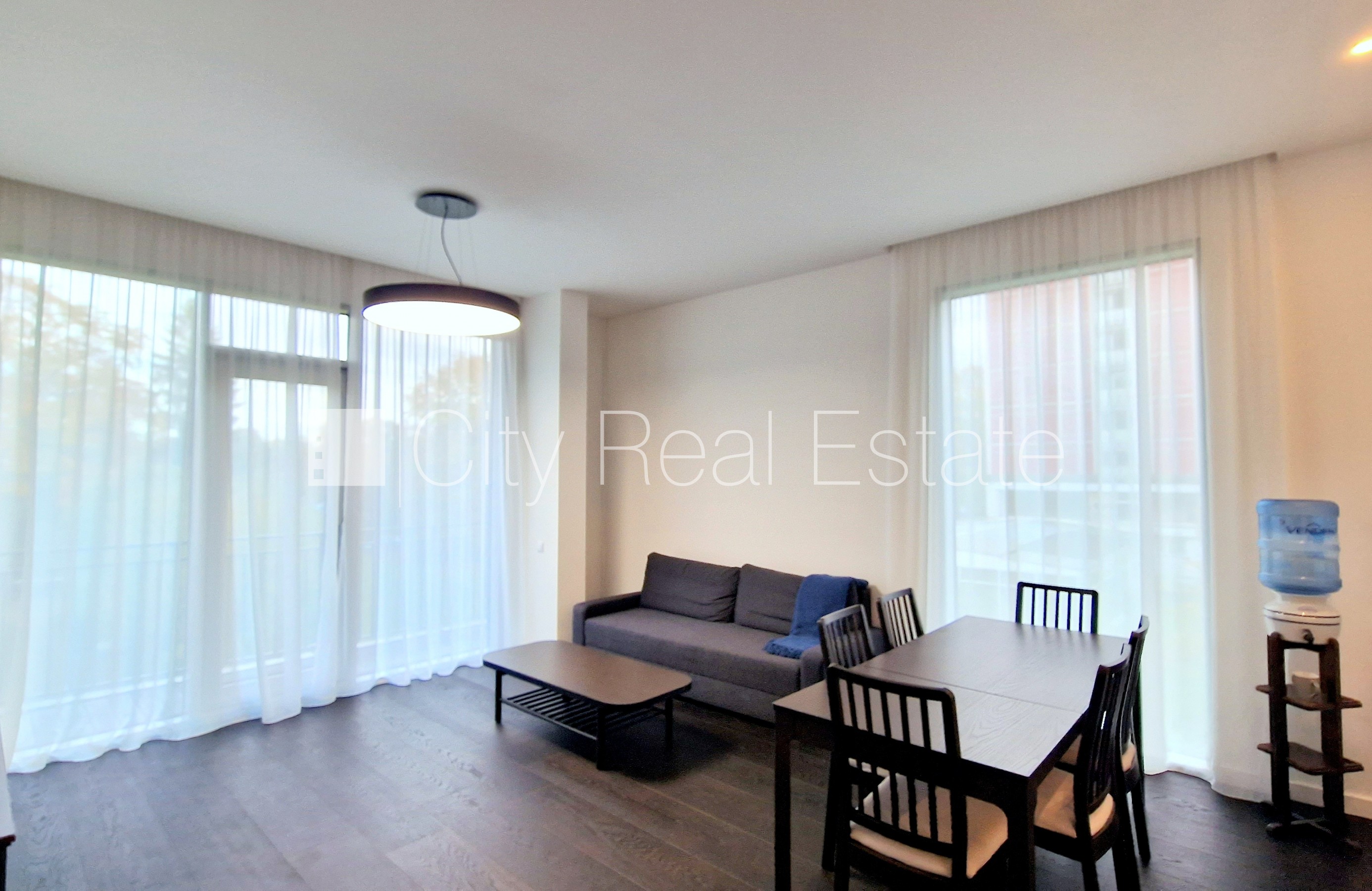 Sludinājumi. Projekts - Astra House, zeme īpašumā, jaunceltne, monolīta betona sienas, viena kvadrātmetra Cena: 408600 EUR Foto #1