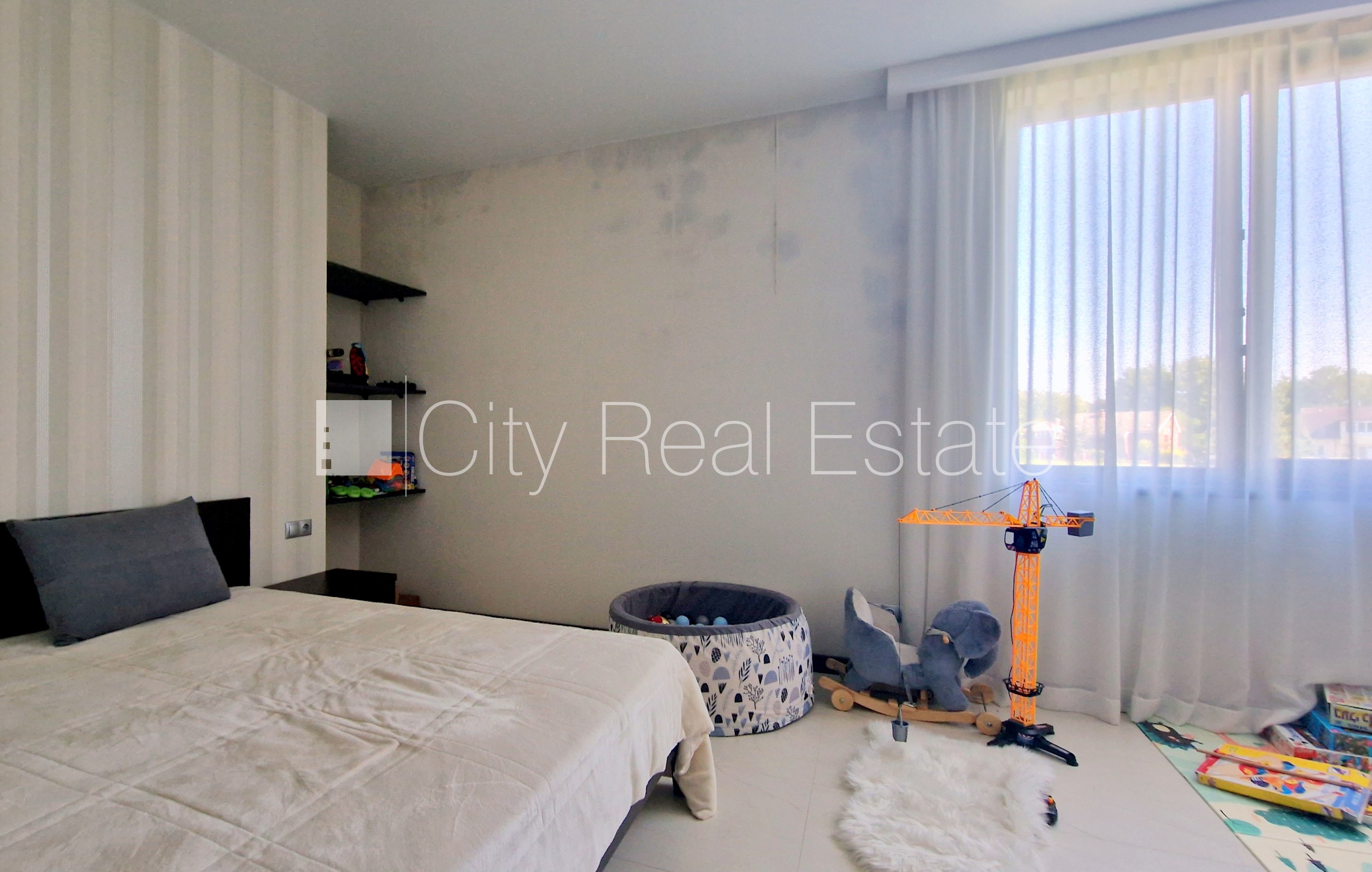 Sludinājumi. Zeme īpašumā, privātmāja, jaunceltne, labiekārtota apzaļumota teritorija, iežogota teritorija ar Cena: 2.9e+06 EUR Foto #12