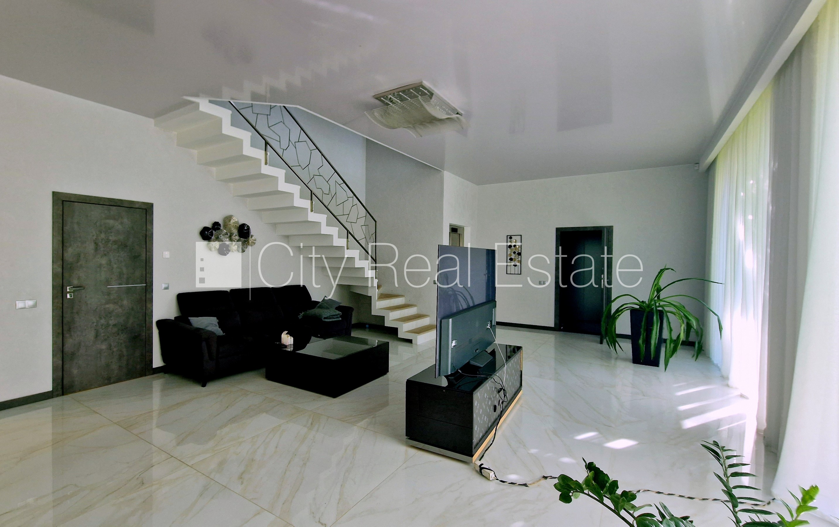 Sludinājumi. Zeme īpašumā, privātmāja, jaunceltne, labiekārtota apzaļumota teritorija, iežogota teritorija ar Cena: 2.9e+06 EUR Foto #6