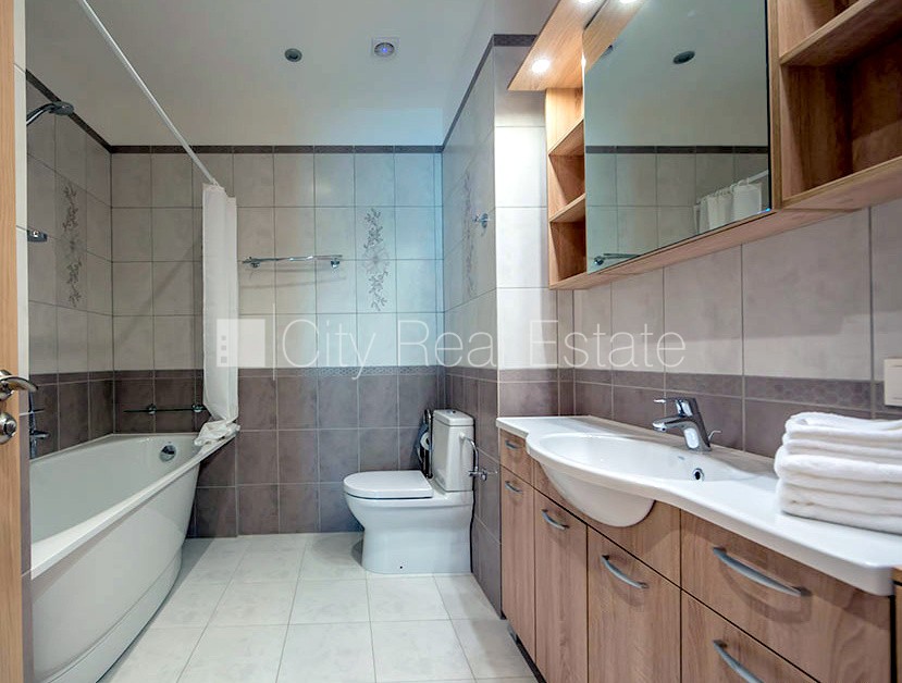 Sludinājumi. Zeme īpašumā, jaunceltne, pagrabstāvā pieejama noliktava, labiekārtota apzaļumota teritorija, Cena: 350000 EUR Foto #12