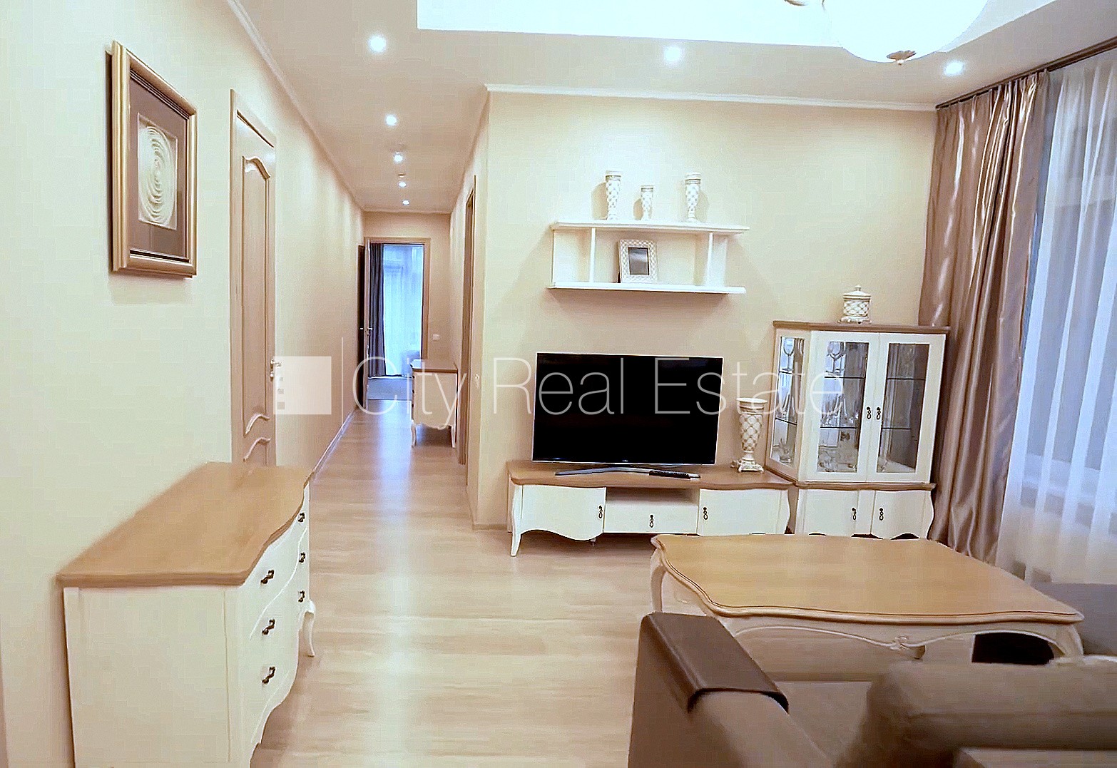 Sludinājumi. Zeme īpašumā, jaunceltne, pagrabstāvā pieejama noliktava, labiekārtota apzaļumota teritorija, Cena: 350000 EUR Foto #5