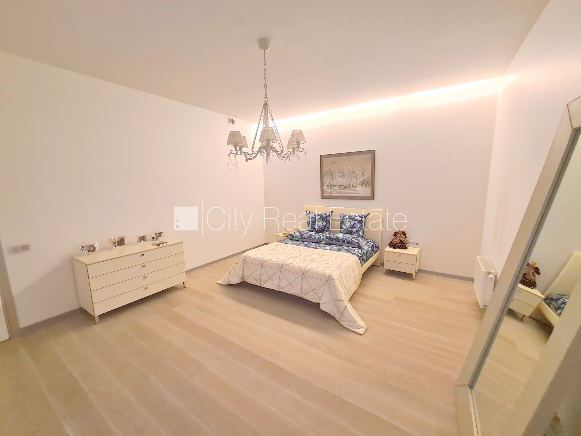 Sludinājumi. Zeme īpašumā, jaunceltne, apsargāta teritorija, objektu apsargā fiziskā apsardze, ieeja no ielas, Cena: 850000 EUR Foto #20