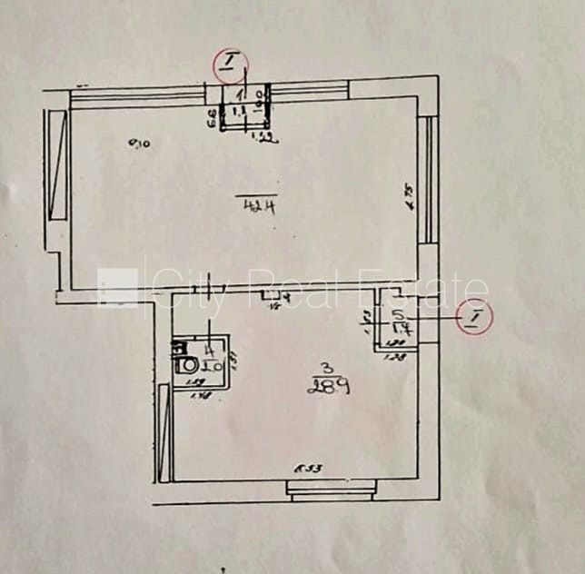 Sludinājumi. Fasādes māja, ieeja no ielas un pagalma, telpas izolētas, centrālā apkure, lielie skatlogi, Cena: 50000 EUR Foto #2