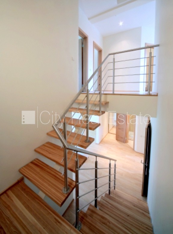 Объявление. Проект - Апоги, рядный дом, новостройка, стены из керамзитных блоков, на подвальном этаже доступно Цена: 270000 EUR Foto #17