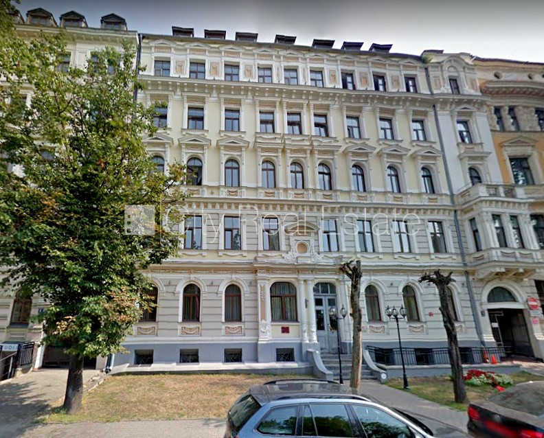 Объявление. Земля в собственности, фасадный дом, реновированный дом, благоустроенная озеленённая территория, Цена: 213000 EUR Foto #20