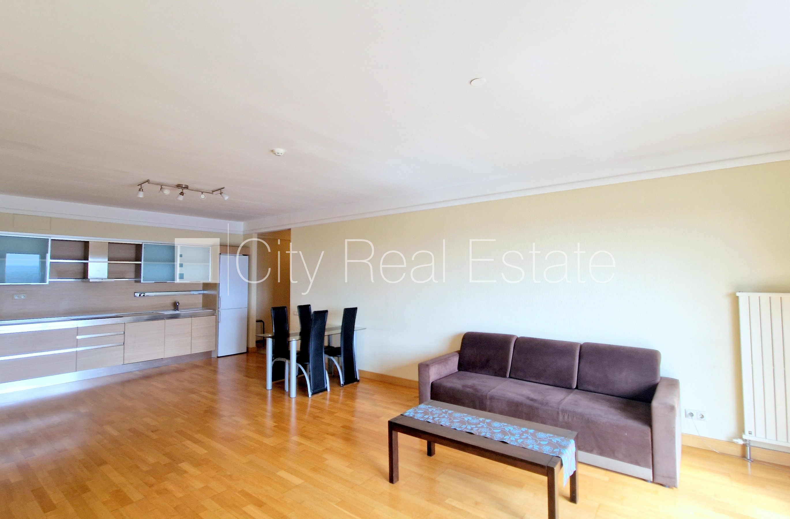 Sludinājumi. Projekts - Panorama Plaza, jaunceltne, labiekārtota apzaļumota teritorija, vieta automašīnai, Cena: 850 EUR/mēn Foto #2