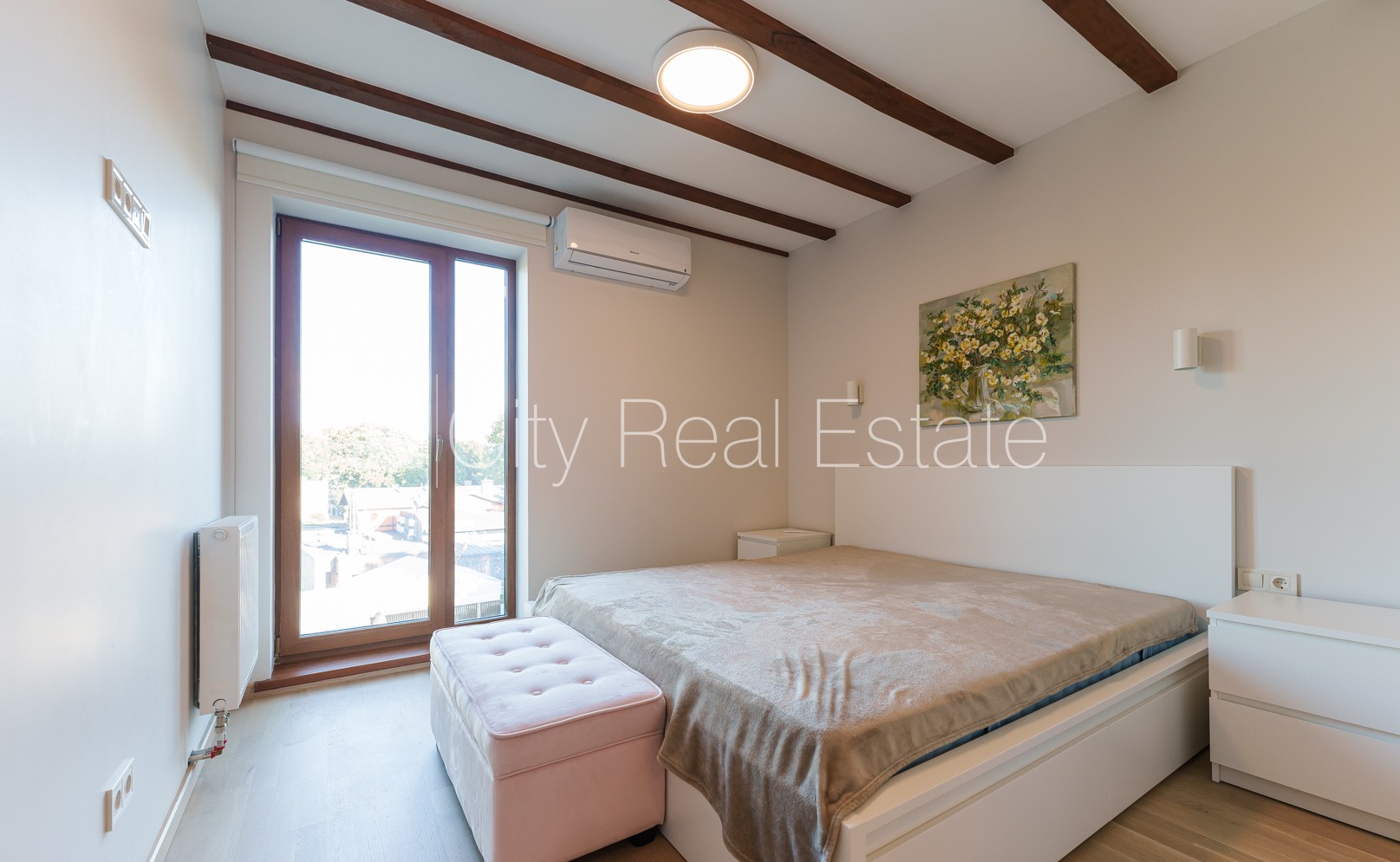 Sludinājumi. Jaunceltne, labiekārtota apzaļumota teritorija, slēgts pagalms, terase, guļamistabu skaits 3 gab., Cena: 370000 EUR Foto #4