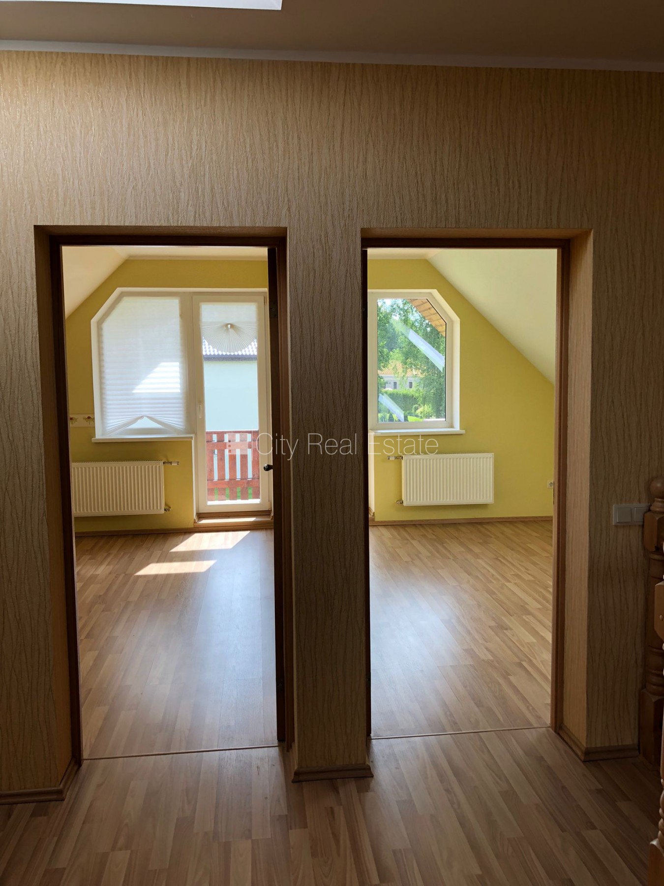 Sludinājumi. Privātmāja, dzelzsbetona starp stāvu pārsegumi, gāzbetona bloku sienas, zaļā teritorija, bruģēts Cena: 310000 EUR Foto #10