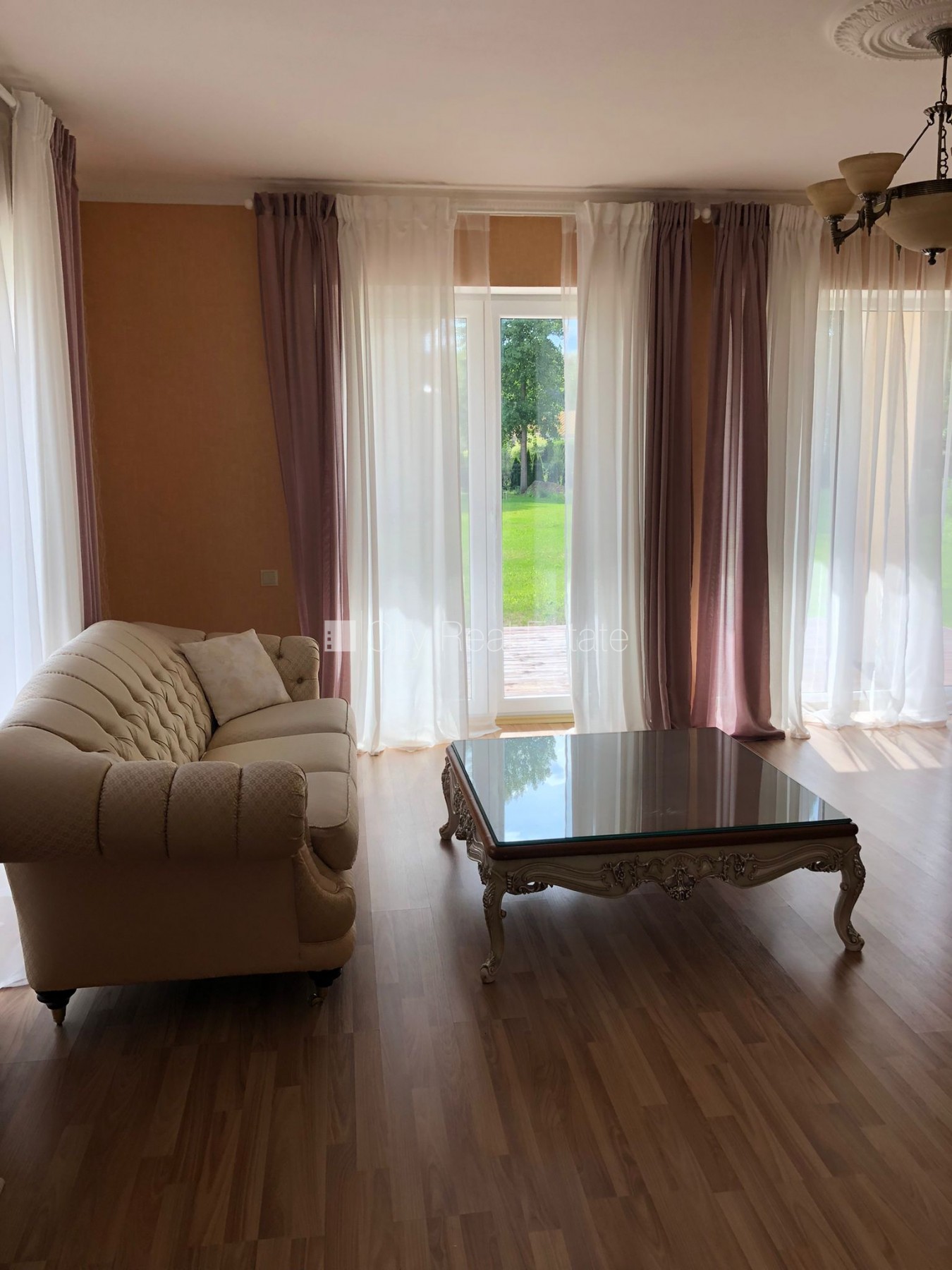 Sludinājumi. Privātmāja, dzelzsbetona starp stāvu pārsegumi, gāzbetona bloku sienas, zaļā teritorija, bruģēts Cena: 310000 EUR Foto #6