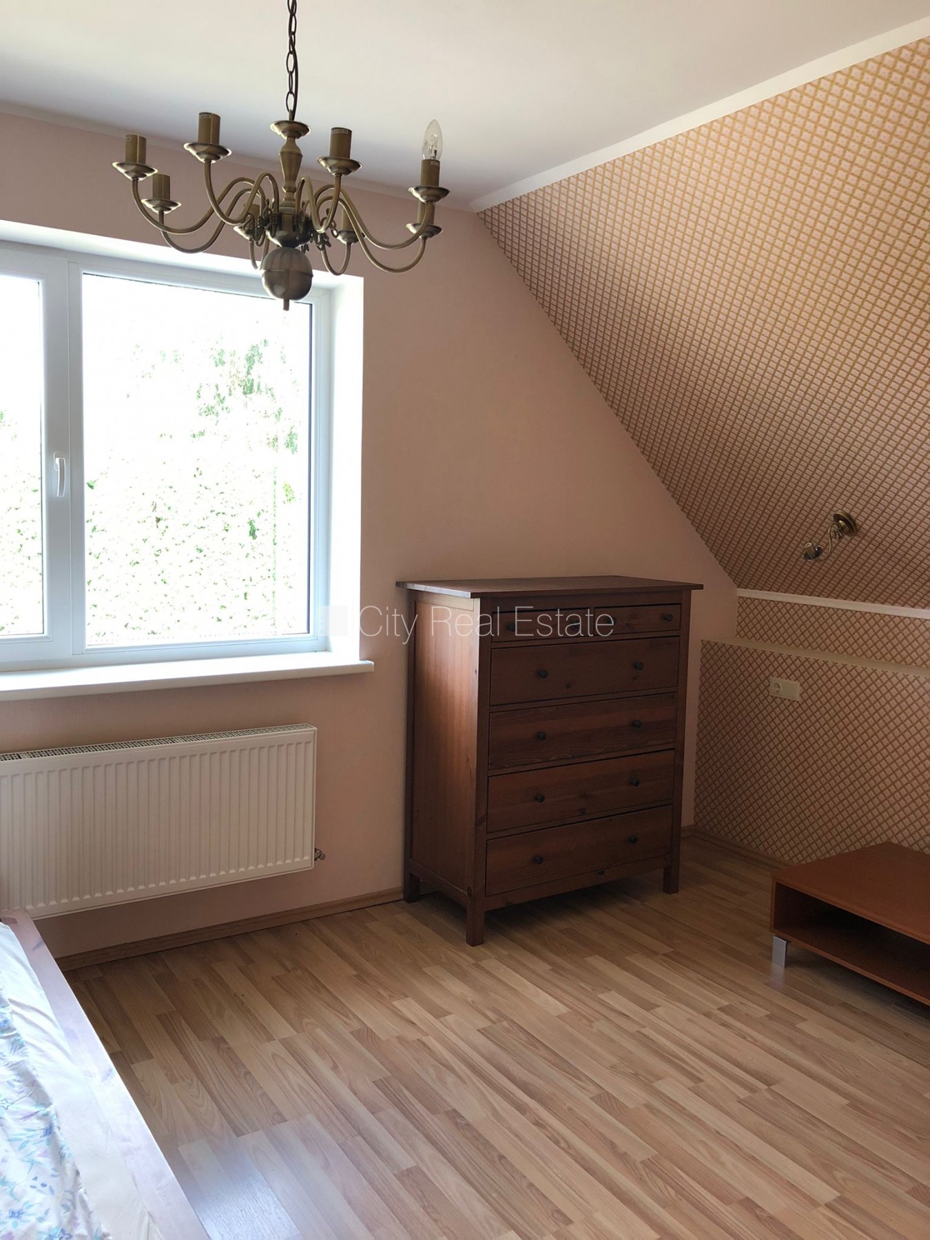 Sludinājumi. Privātmāja, dzelzsbetona starp stāvu pārsegumi, gāzbetona bloku sienas, zaļā teritorija, bruģēts Cena: 310000 EUR Foto #13