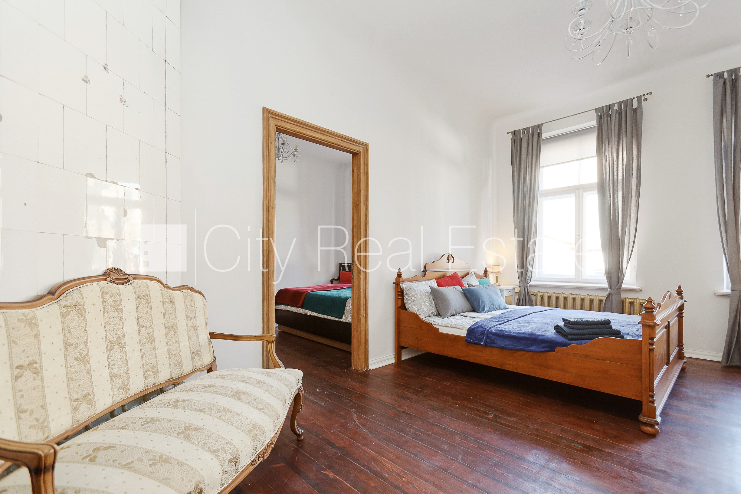 Sludinājumi. Fasādes māja, ieeja no ielas, guļamistabu skaits 4 gab., istabas izolētas 4 gab., virtuve, centrālā Cena: 185000 EUR Foto #22