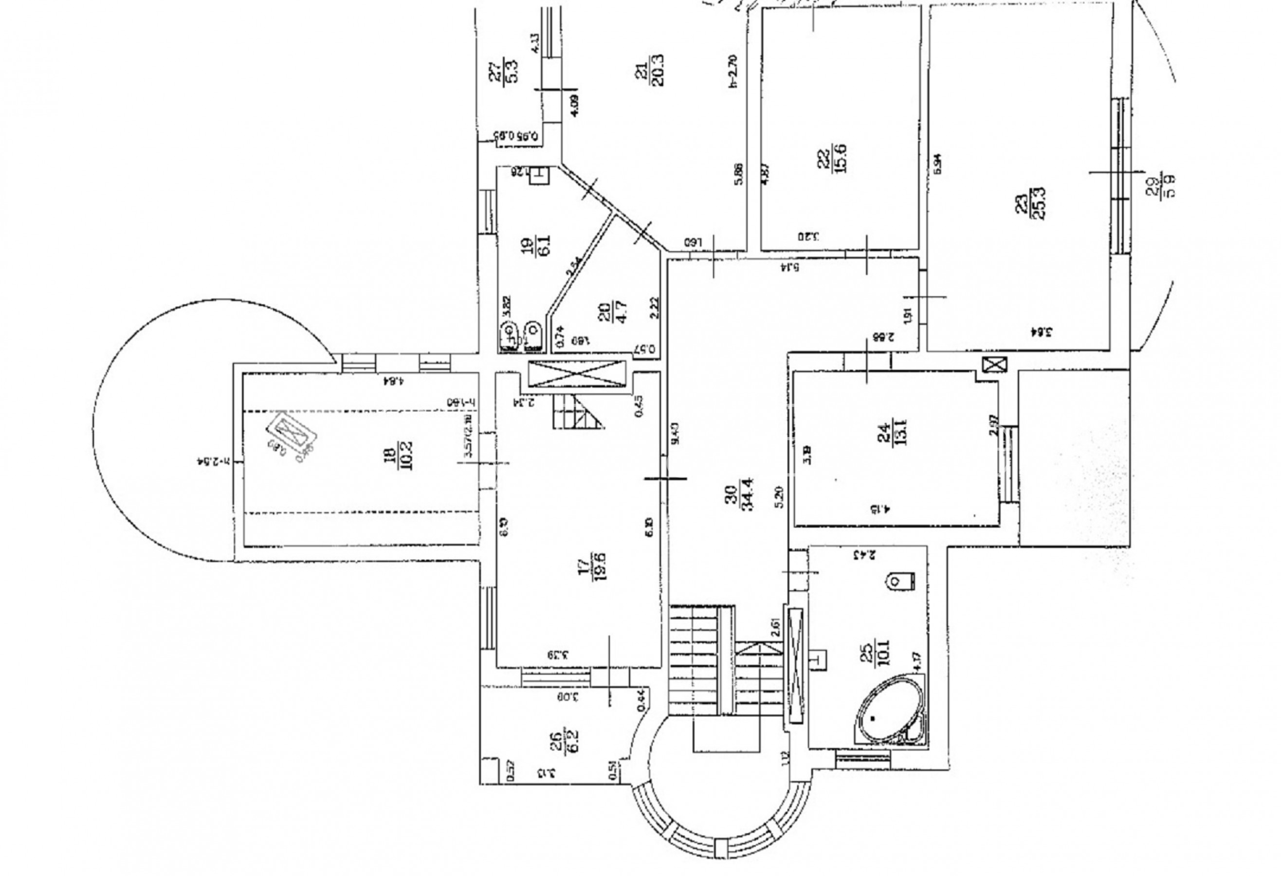 Sludinājumi. Privātmāja, jaunceltne, labiekārtota apzaļumota teritorija 2460 m2, iežogota teritorija ar metāla Cena: 550000 EUR Foto #21