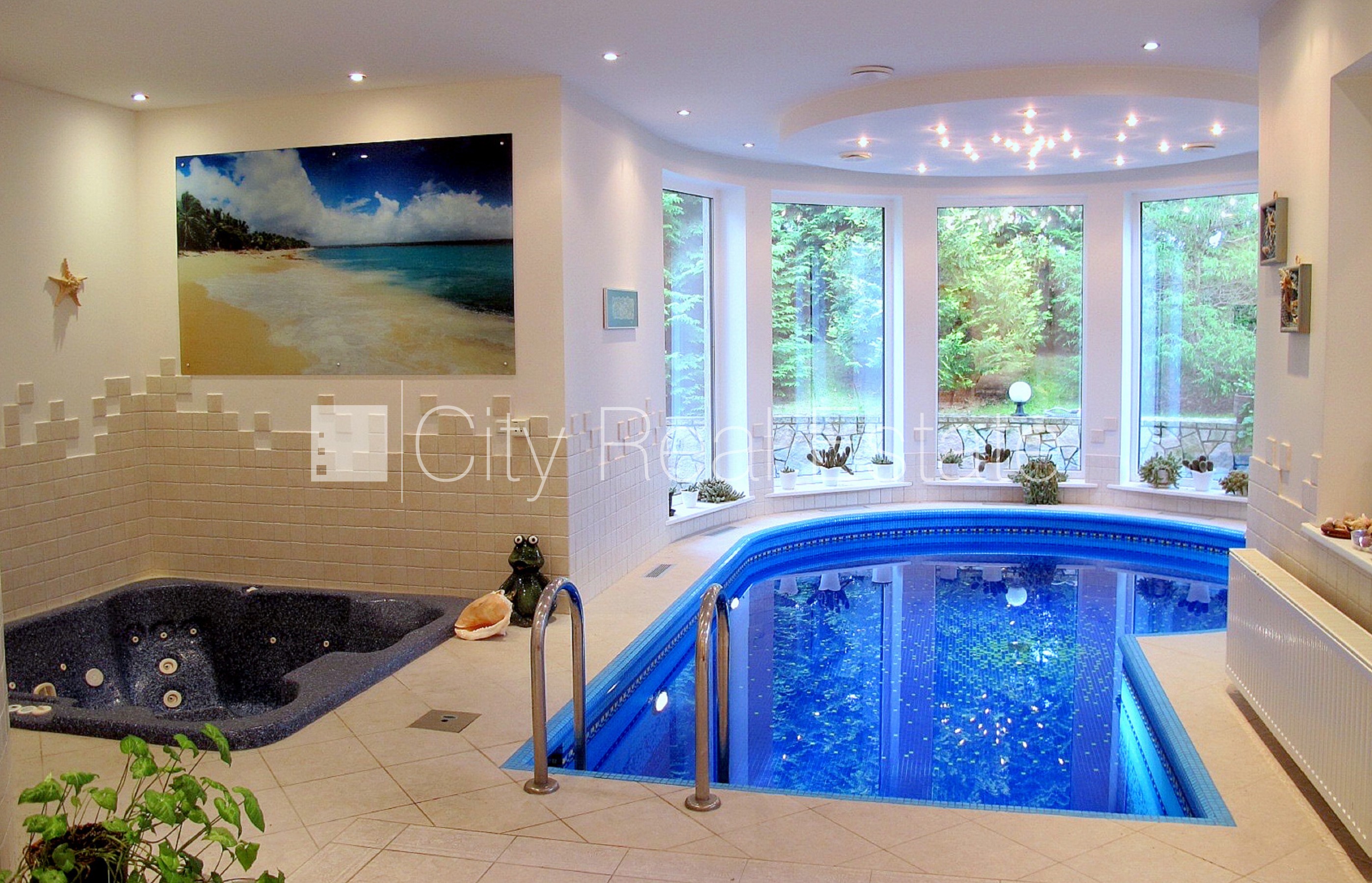 Sludinājumi. Privātmāja, jaunceltne, labiekārtota apzaļumota teritorija 2460 m2, iežogota teritorija ar metāla Cena: 550000 EUR Foto #7