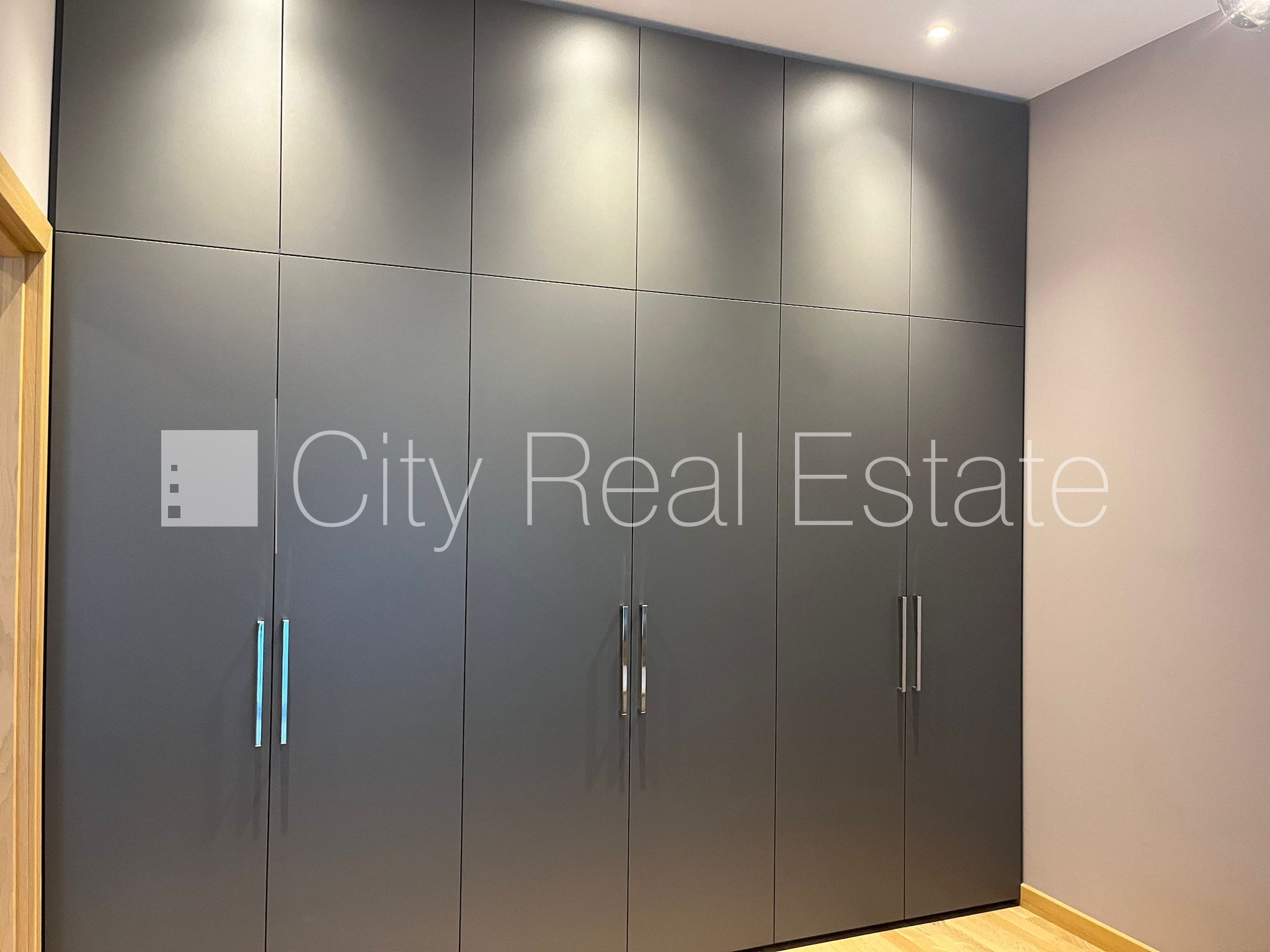 Sludinājumi. Jaunceltne, labiekārtota apzaļumota teritorija, luksuss apartamenti  89,6 m2, ir lifts, balkons, Cena: 1200 EUR/mēn Foto #18