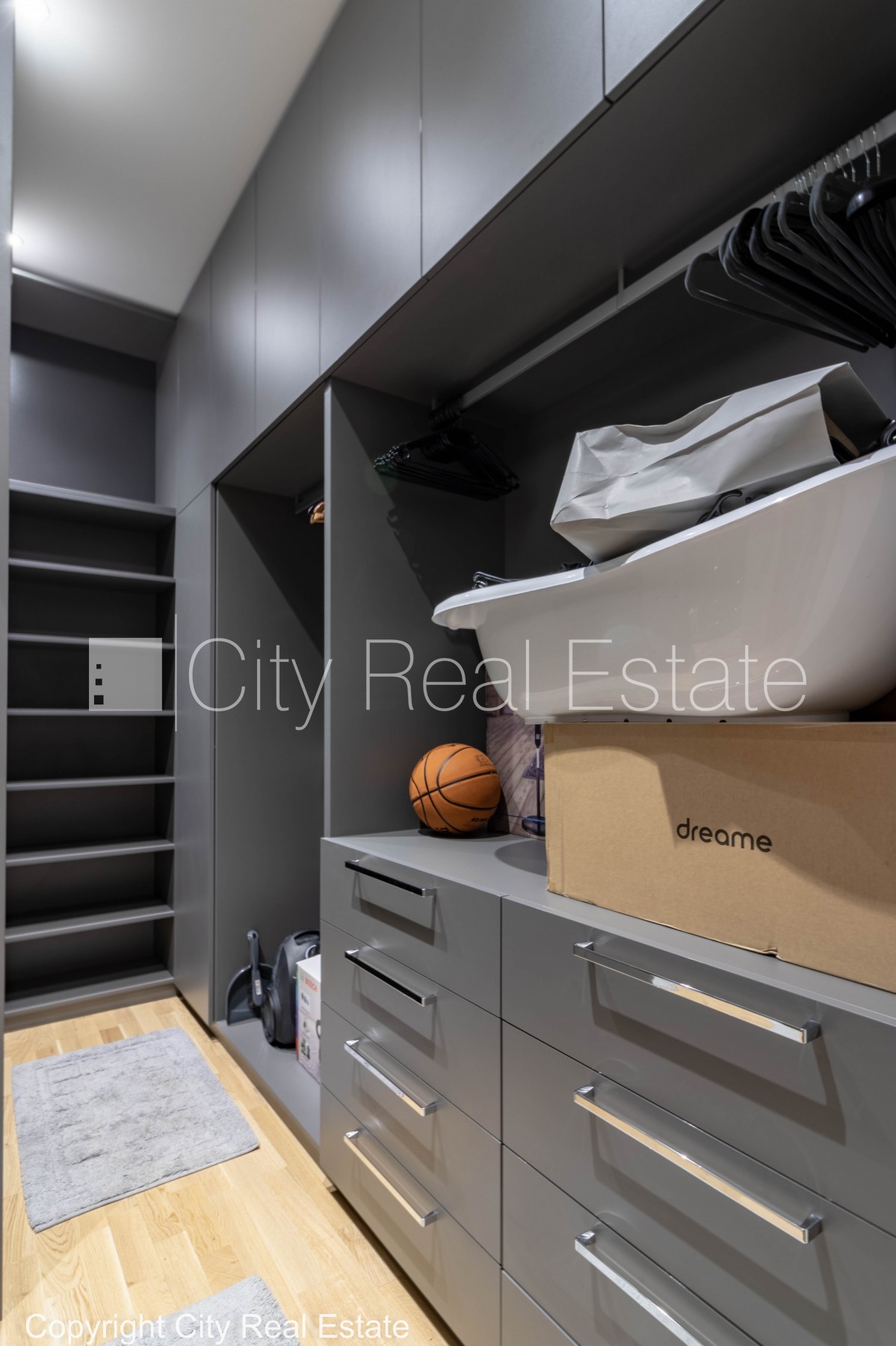 Sludinājumi. Jaunceltne, labiekārtota apzaļumota teritorija, luksuss apartamenti  89,6 m2, ir lifts, balkons, Cena: 1200 EUR/mēn Foto #15