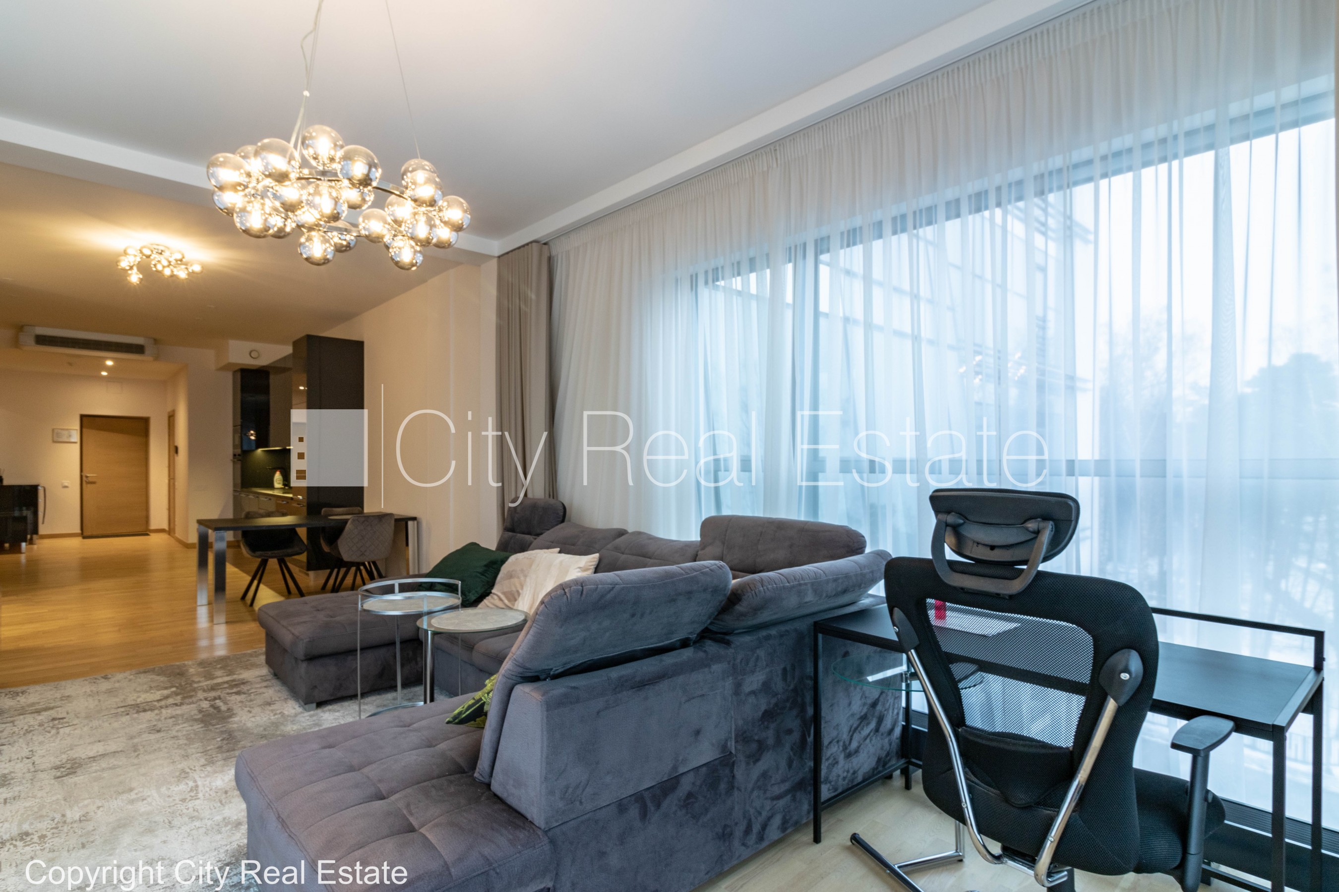 Sludinājumi. Jaunceltne, labiekārtota apzaļumota teritorija, luksuss apartamenti  89,6 m2, ir lifts, balkons, Cena: 1200 EUR/mēn Foto #3