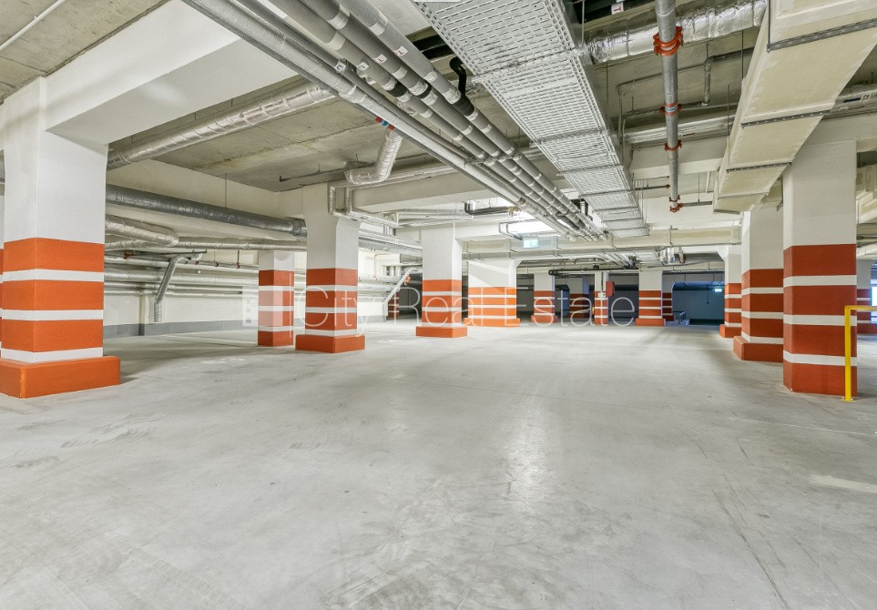 Sludinājumi. Zeme īpašumā, jaunceltne, monolīta betona sienas, zaļā teritorija, bruģēts piebraucamais ceļš, Cena: 325000 EUR Foto #20