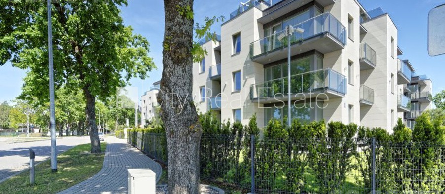 Sludinājumi. Projekts - Admirāļu Osta, jaunceltne, slēgts pagalms, iežogota teritorija ar metāla sētu, iespēja Cena: 1700 EUR/mēn Foto #8