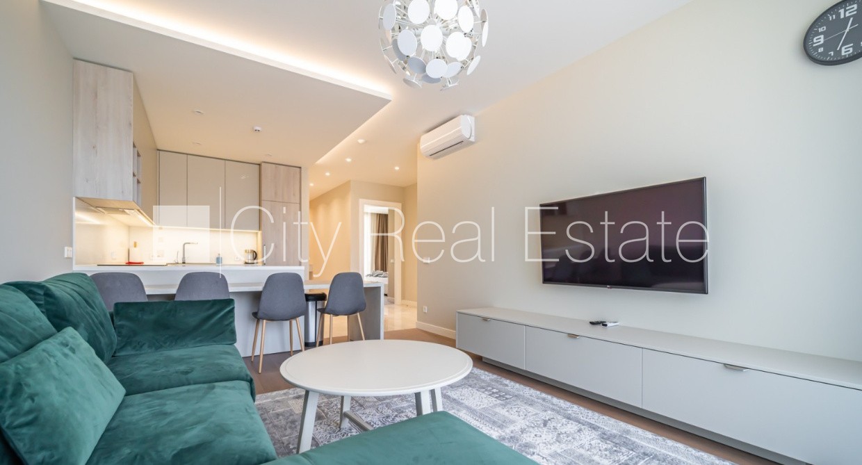 Sludinājumi. Projekts - Admirāļu Osta, jaunceltne, slēgts pagalms, iežogota teritorija ar metāla sētu, iespēja Cena: 1700 EUR/mēn Foto #6