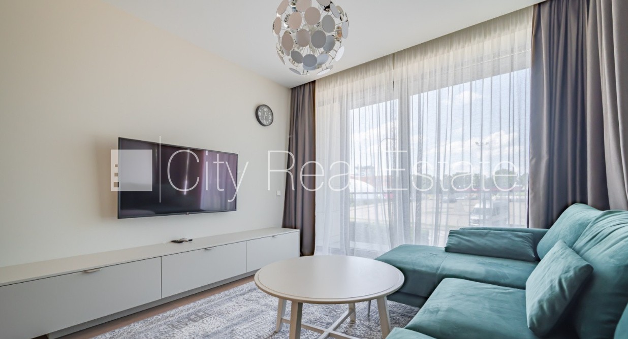 Sludinājumi. Projekts - Admirāļu Osta, jaunceltne, slēgts pagalms, iežogota teritorija ar metāla sētu, iespēja Cena: 1700 EUR/mēn Foto #2