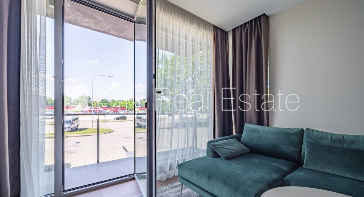 Sludinājumi. Projekts - Admirāļu Osta, jaunceltne, slēgts pagalms, iežogota teritorija ar metāla sētu, iespēja Cena: 1700 EUR/mēn Foto #3