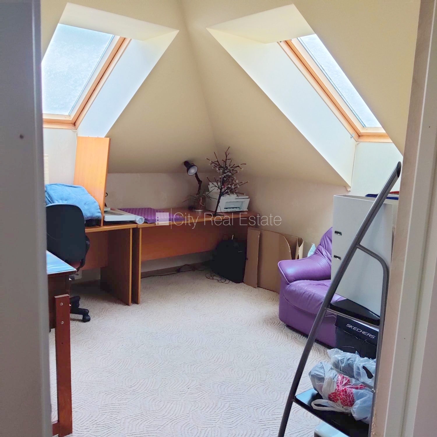 Sludinājumi. Jaunceltne, labiekārtota apzaļumota teritorija, vieta automašīnai, ieeja no ielas, kāpņu telpa pēc Cena: 125000 EUR Foto #16