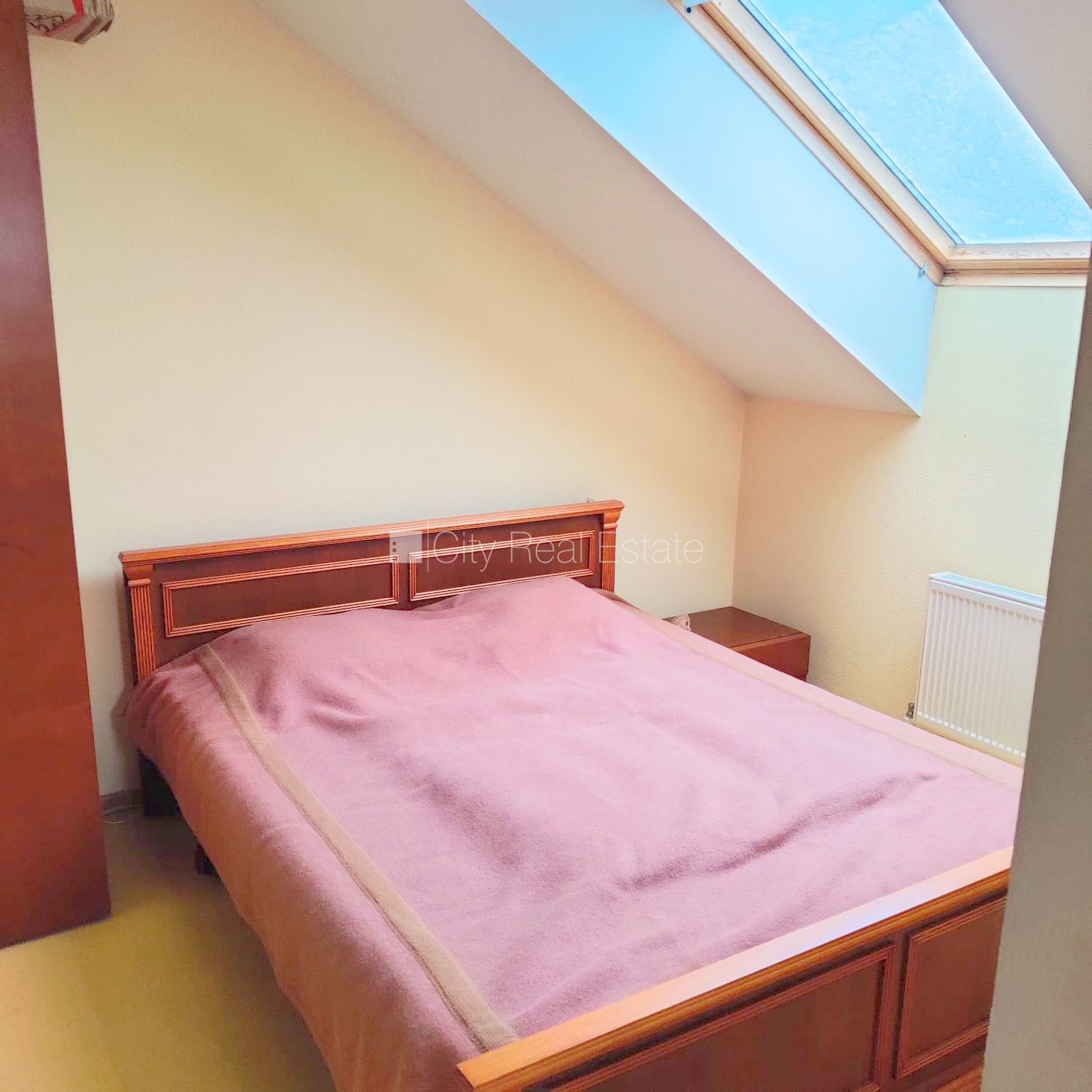 Sludinājumi. Jaunceltne, labiekārtota apzaļumota teritorija, vieta automašīnai, ieeja no ielas, kāpņu telpa pēc Cena: 125000 EUR Foto #14