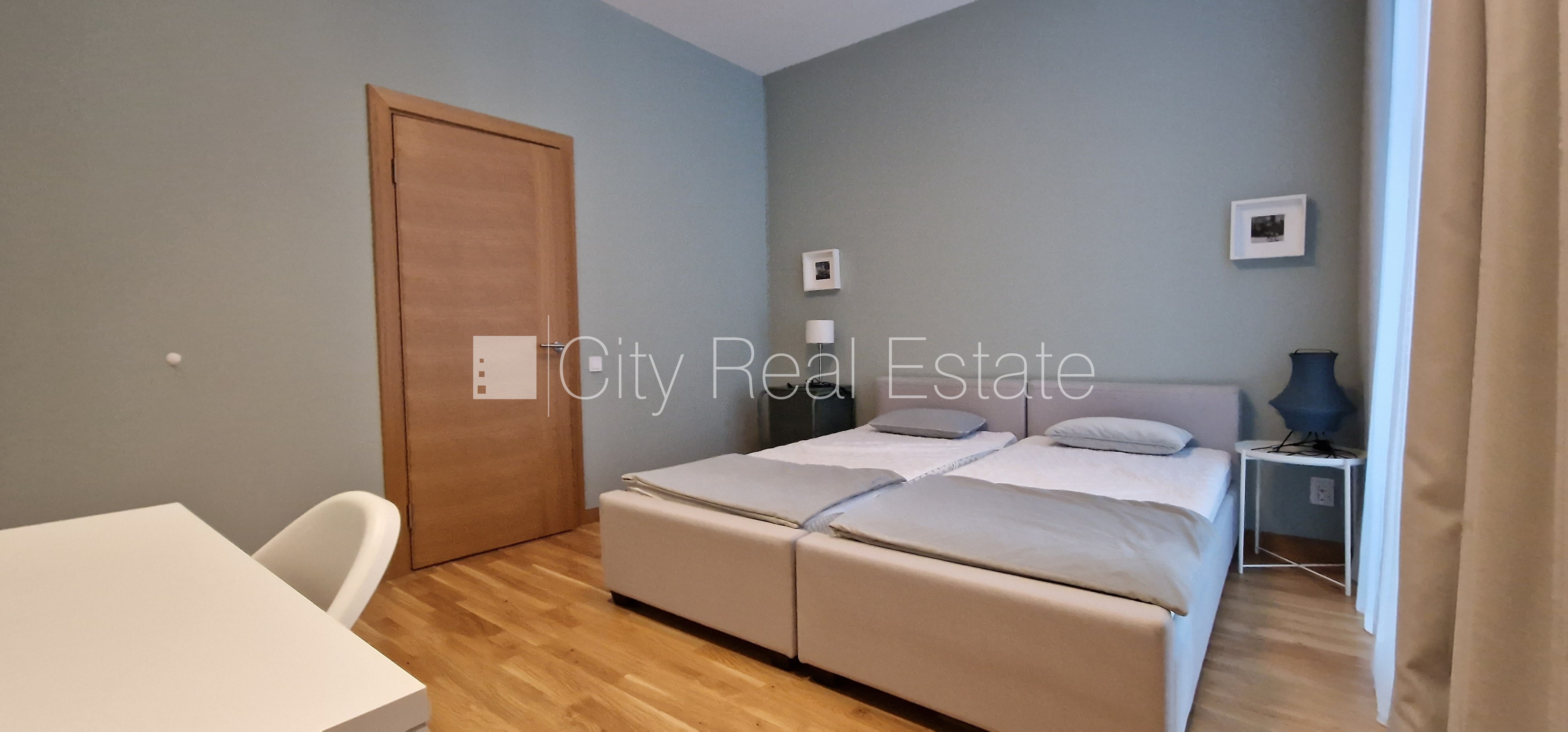 Sludinājumi. Jaunceltne, viena kvadrātmetra apsaimniekošanas maksa mēnesī  1,36 EUR, zaļā teritorija, slēgts Cena: 1600 EUR/mēn Foto #7