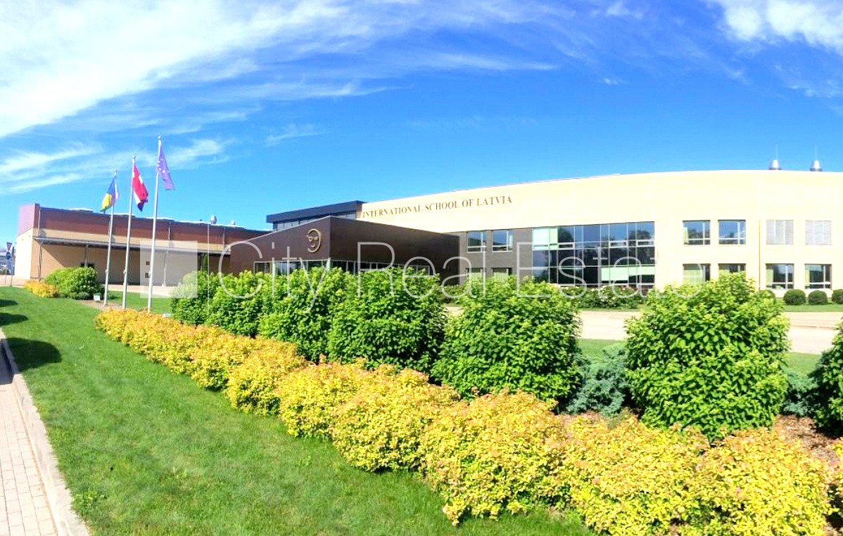 Sludinājumi. Rindu māja, energo efektīva māja, zaļā teritorija, labiekārtota apzaļumota teritorija, slēgts Cena: 270000 EUR Foto #18