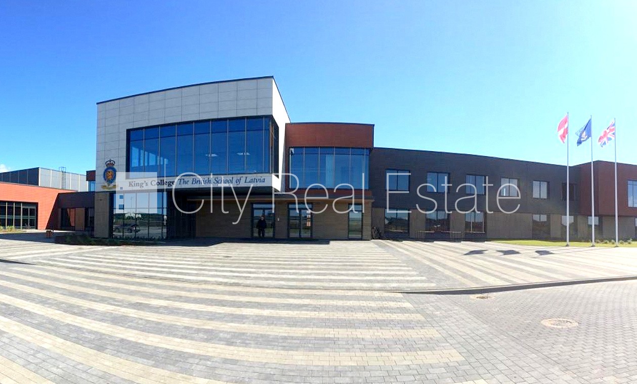 Sludinājumi. Rindu māja, energo efektīva māja, zaļā teritorija, labiekārtota apzaļumota teritorija, slēgts Cena: 270000 EUR Foto #19