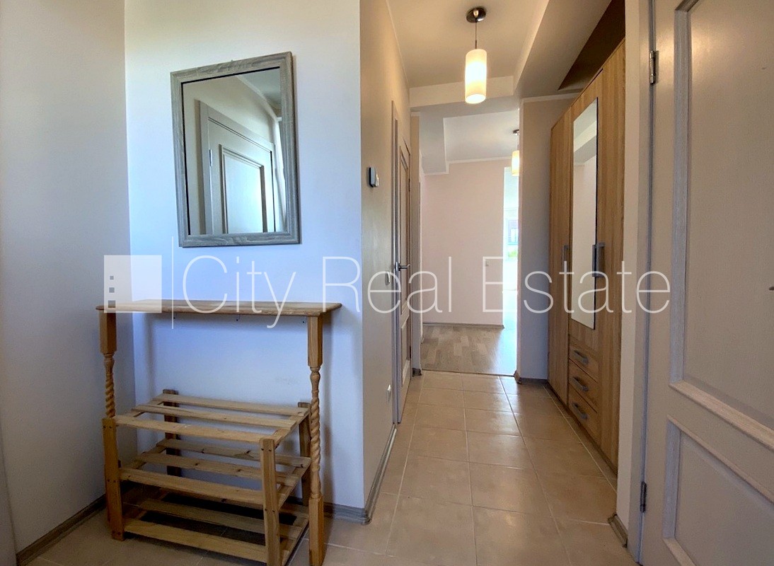 Sludinājumi. Rindu māja, energo efektīva māja, zaļā teritorija, labiekārtota apzaļumota teritorija, slēgts Cena: 270000 EUR Foto #14