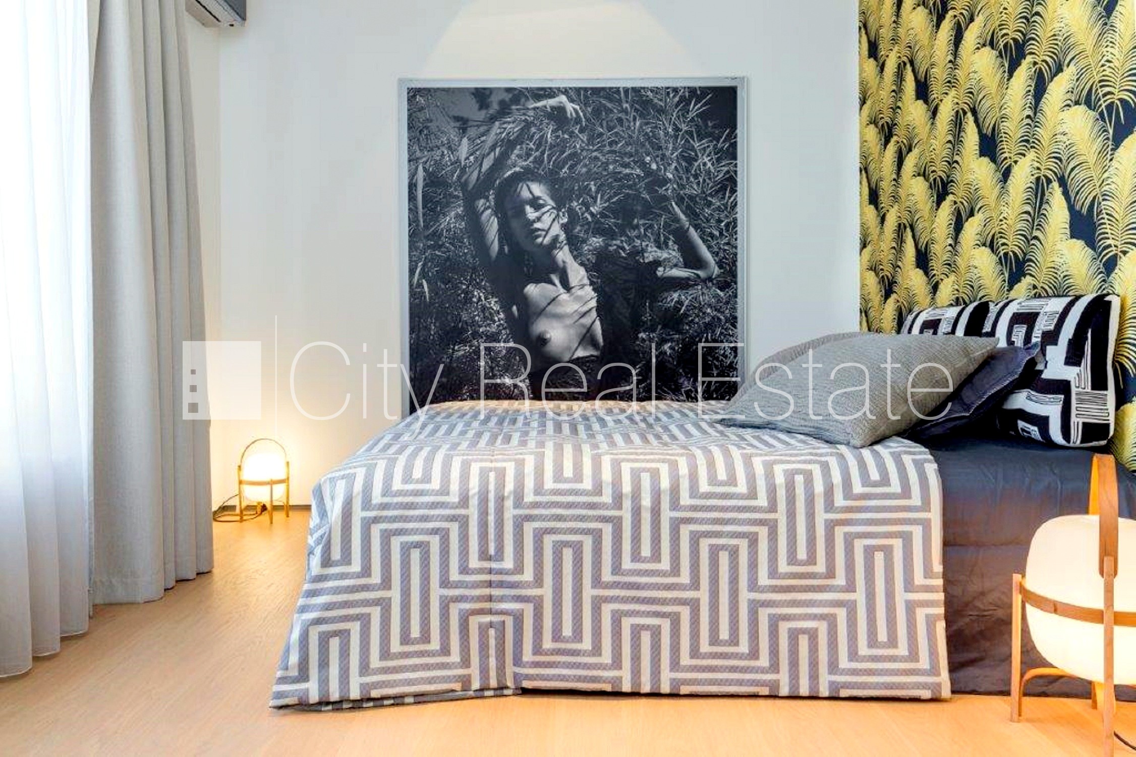 Sludinājumi. Fasādes māja, renovēta māja, labiekārtota apzaļumota teritorija, iespēja nomāt pazemes Cena: 750000 EUR Foto #20