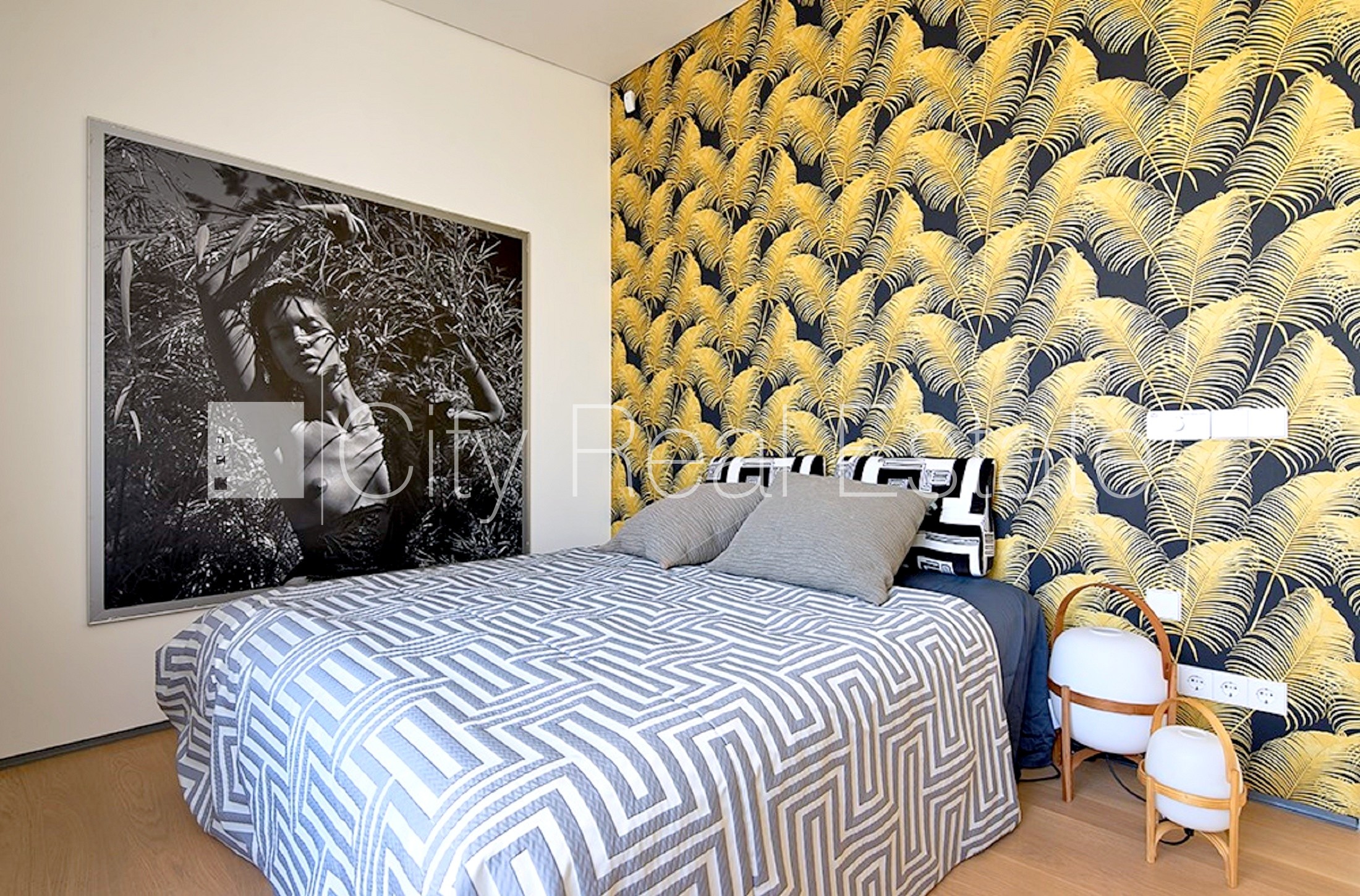 Sludinājumi. Fasādes māja, renovēta māja, labiekārtota apzaļumota teritorija, iespēja nomāt pazemes Cena: 750000 EUR Foto #21