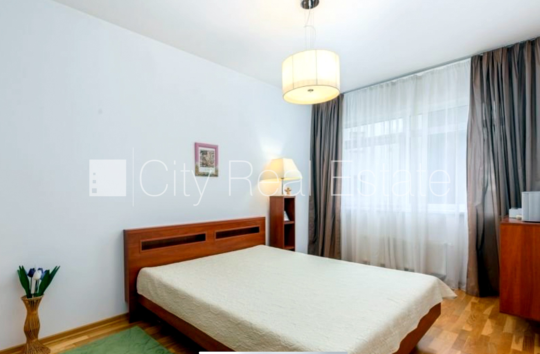 Sludinājumi. Jaunceltne, fasādes māja, labiekārtota apzaļumota teritorija, garāža vienai automašīnai, garāžas Cena: 215000 EUR Foto #9