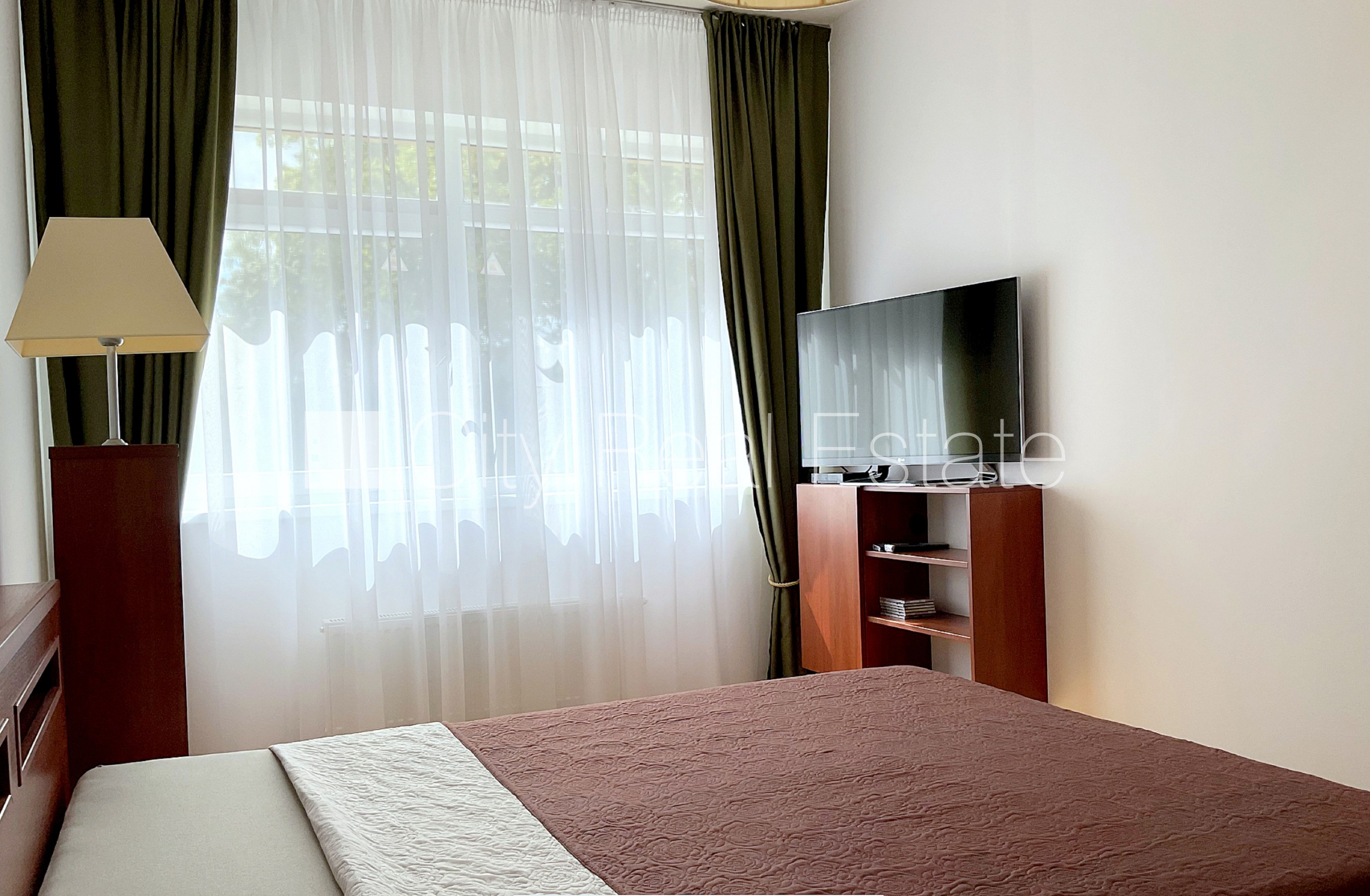 Sludinājumi. Jaunceltne, fasādes māja, labiekārtota apzaļumota teritorija, garāža vienai automašīnai, garāžas Cena: 215000 EUR Foto #11