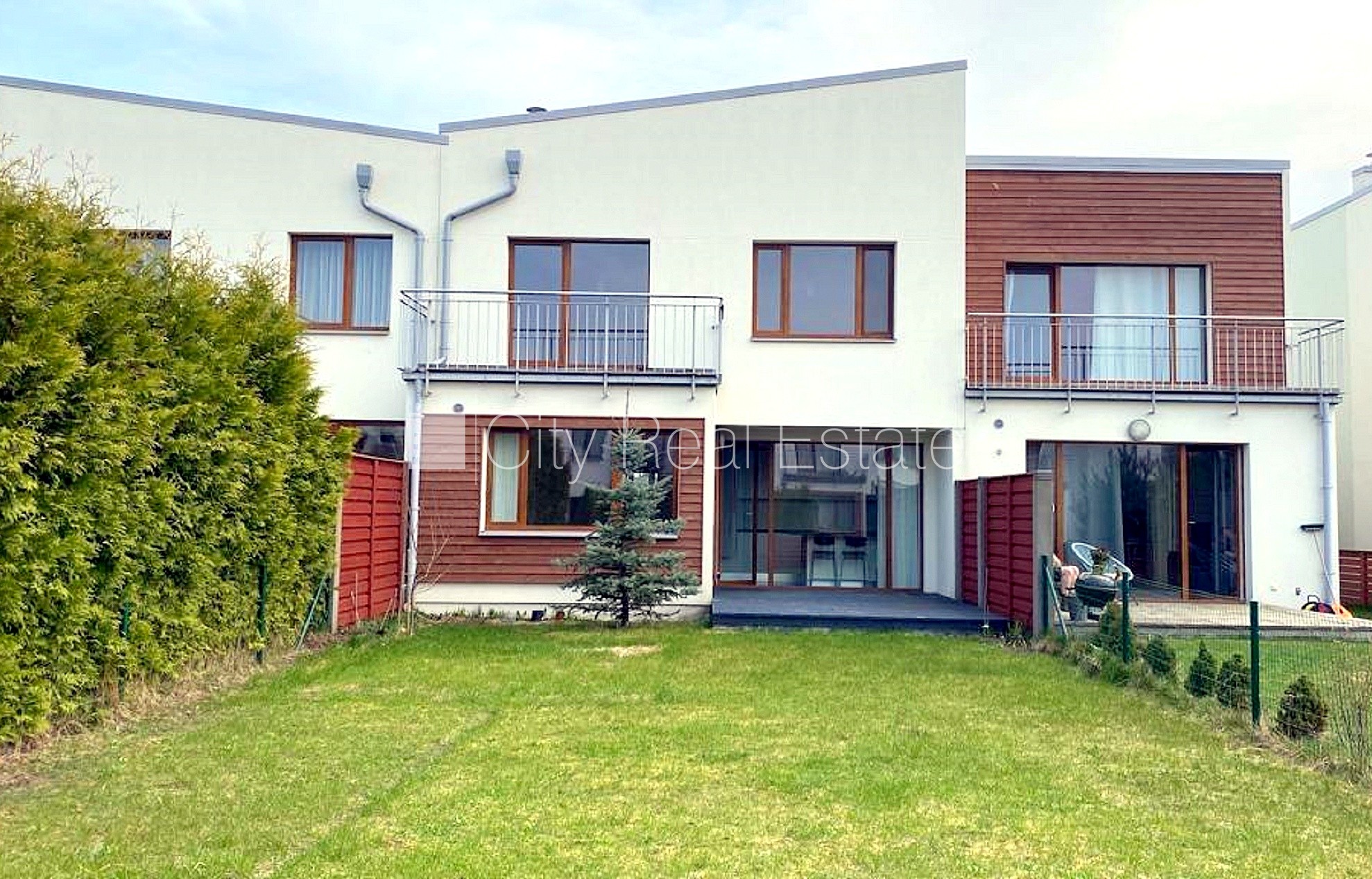 Sludinājumi. Projekts - Saliena, rindu māja, jaunceltne, labiekārtota apzaļumota teritorija 300 m2, iežogota Cena: 2100 EUR/mēn Foto #12