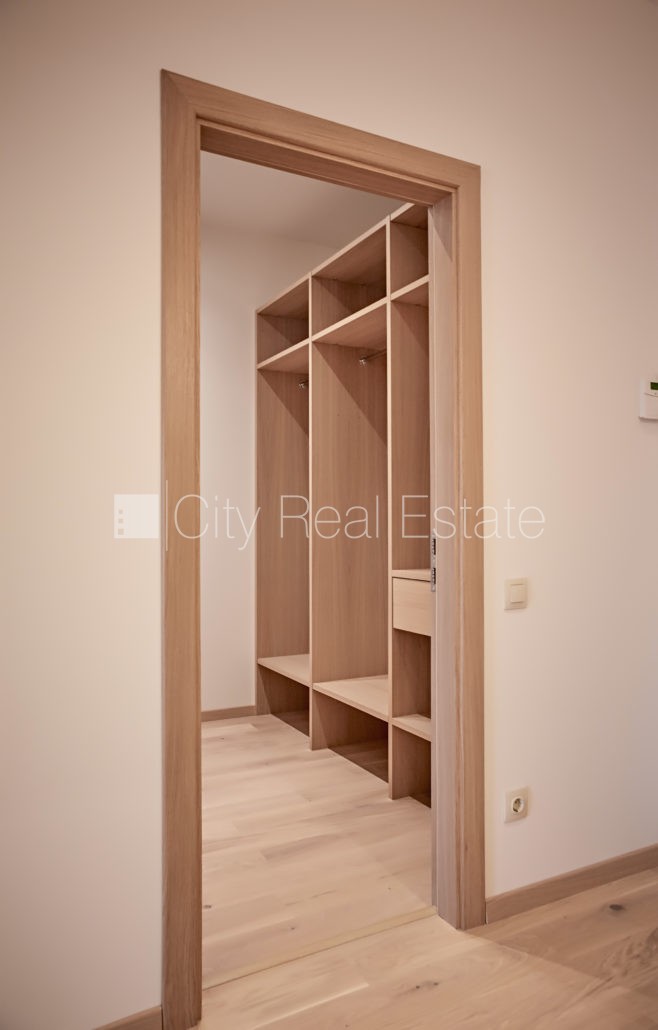 Sludinājumi. Jaunceltne, zaļā teritorija, slēgta teritorija, vieta automašīnai, pazemes autostāvvieta, Cena: 270000 EUR Foto #14