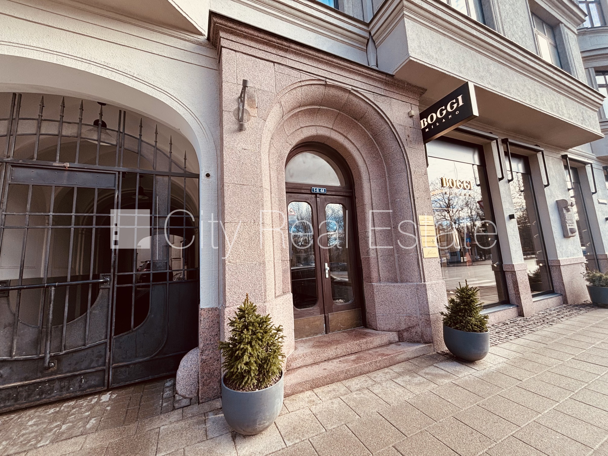 Sludinājumi. Jauna ūdens cauruļu sistēma, centrālā apkure, apkures skaitītāji, individuāla apkures sistēmas Cena: 2000 EUR/mēn Foto #3