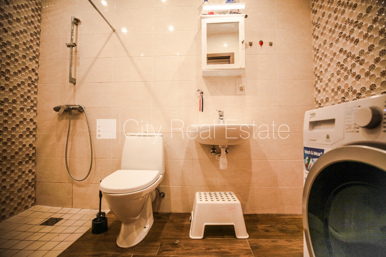 Sludinājumi. Jaunceltne, labiekārtota apzaļumota teritorija, slēgta teritorija, vieta automašīnai, pagalmā bērnu Cena: 120700 EUR Foto #8