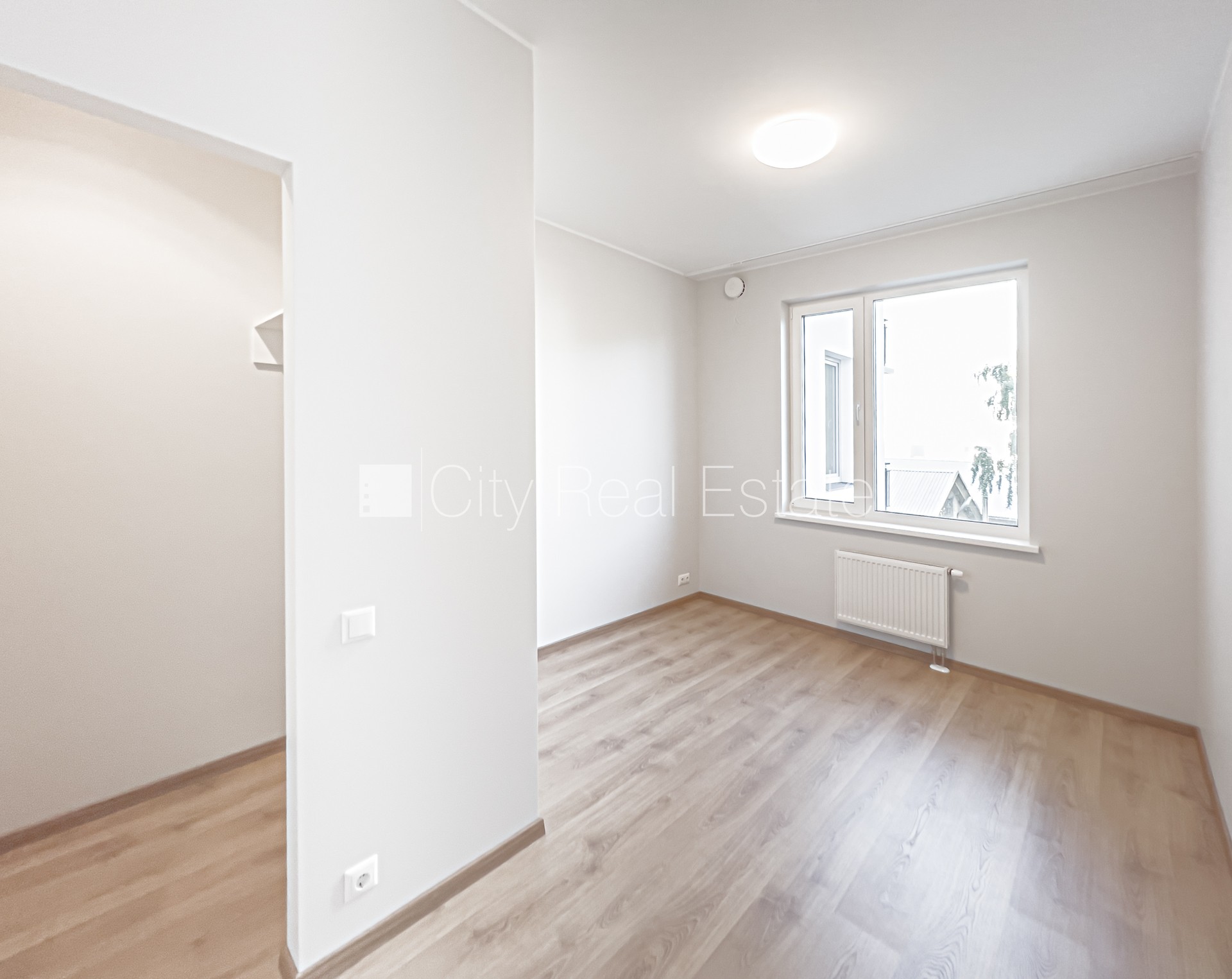 Sludinājumi. Jaunceltne, pagalma ēka, apsaimniekošanas maksa mēnesī 105,16 EUR, labiekārtots apzaļumots pagalms, Cena: 675 EUR/mēn Foto #8
