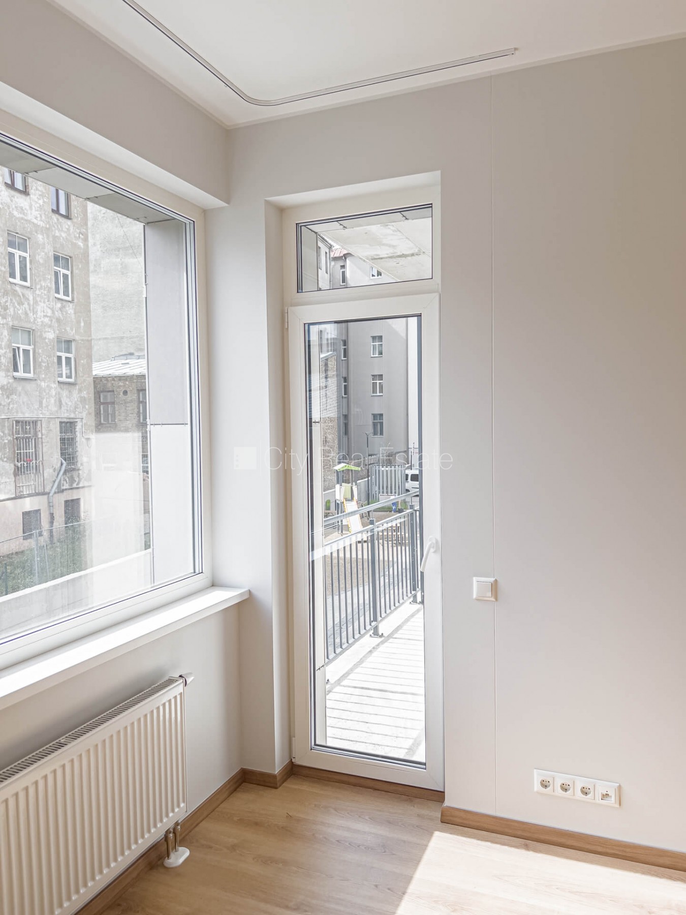 Объявление. Новостройка, благоустроенный озеленённый двор, гараж на одну машину, лифт, балкон, изолированная Цена: 725 EUR/мес. Foto #6