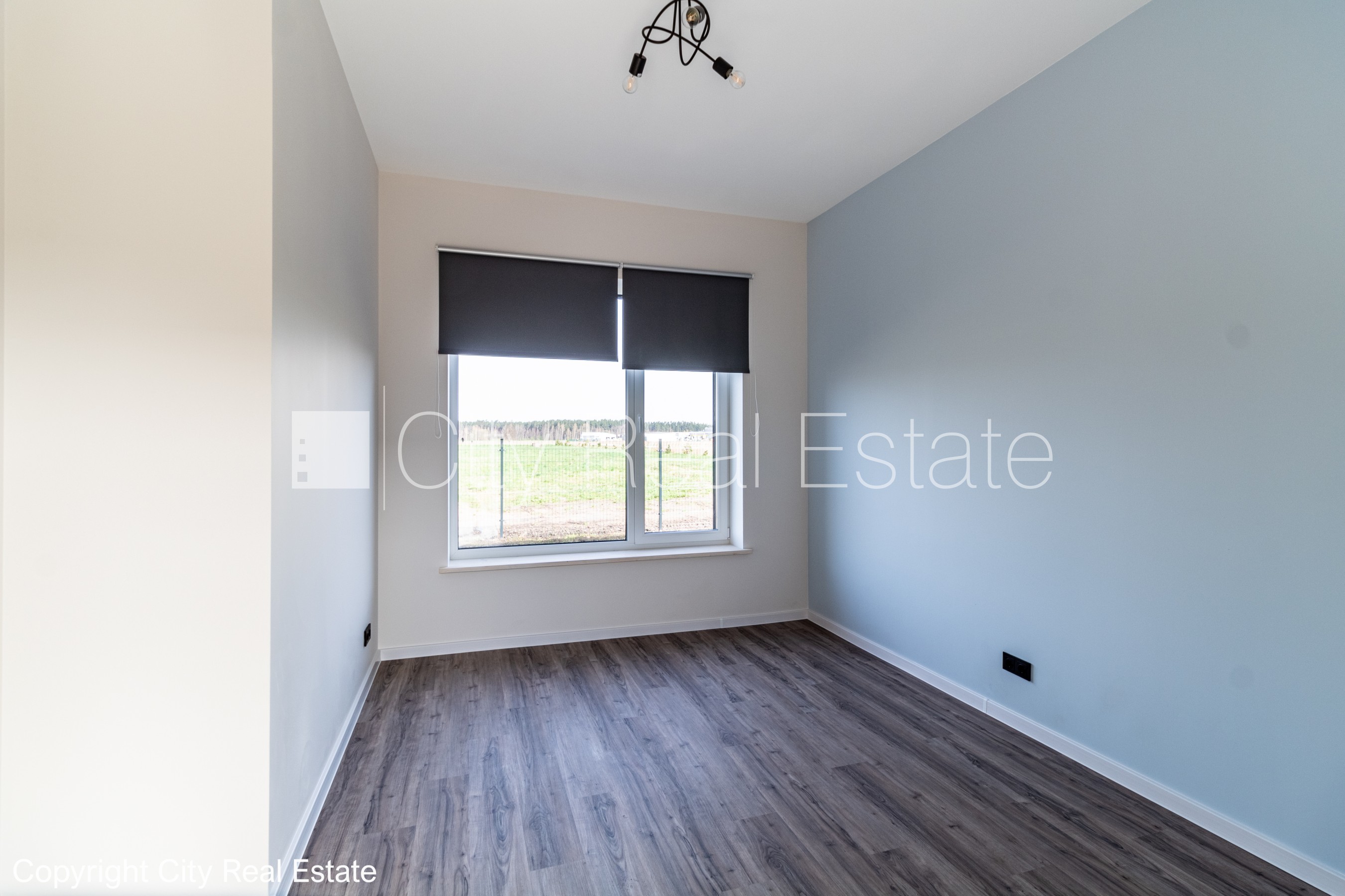 Sludinājumi. Dvīņu māja, energo efektīva māja, slēgta teritorija, iežogota teritorija ar metāla sētu, vieta Cena: 359000 EUR Foto #17