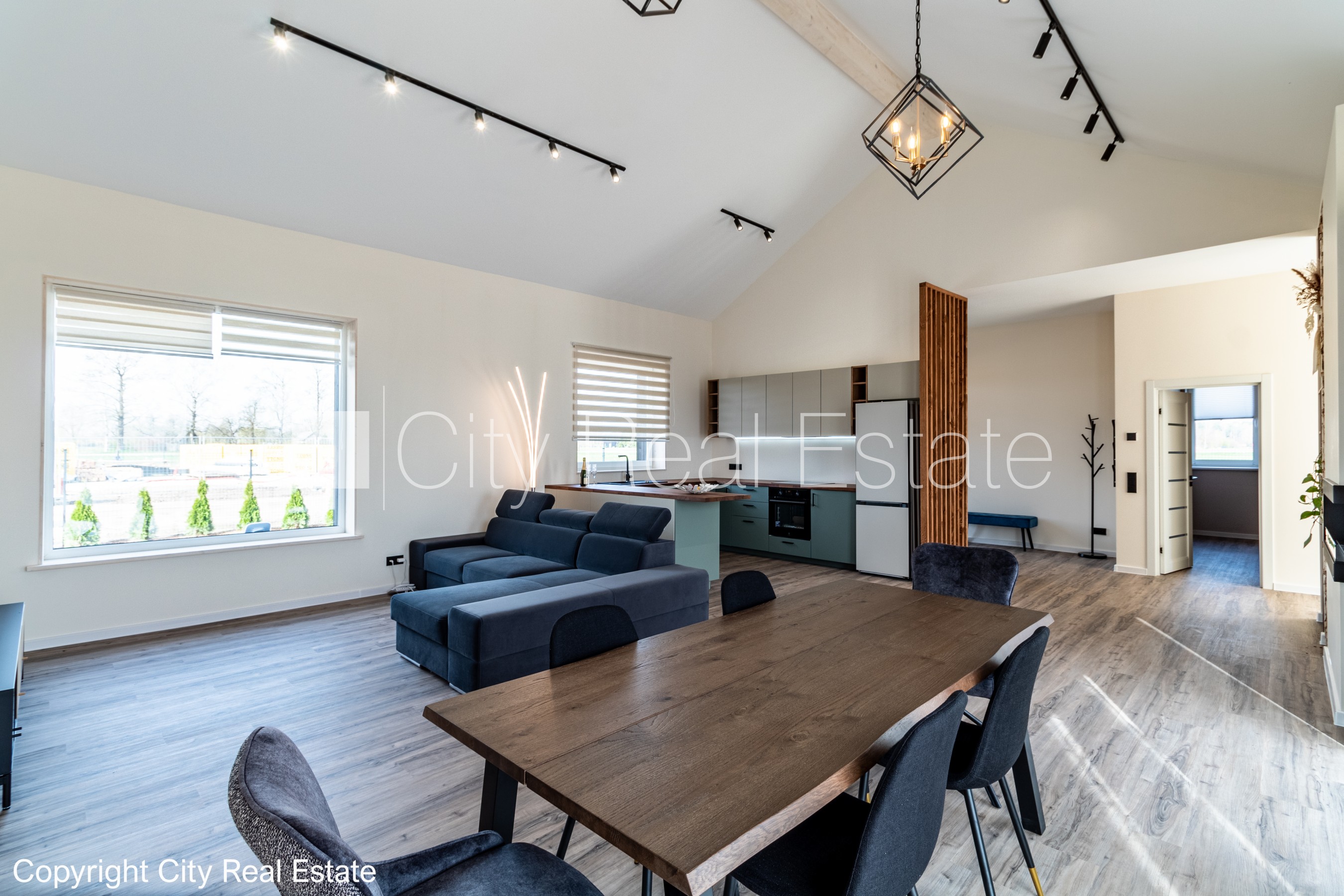 Sludinājumi. Dvīņu māja, energo efektīva māja, slēgta teritorija, iežogota teritorija ar metāla sētu, vieta Cena: 359000 EUR Foto #4