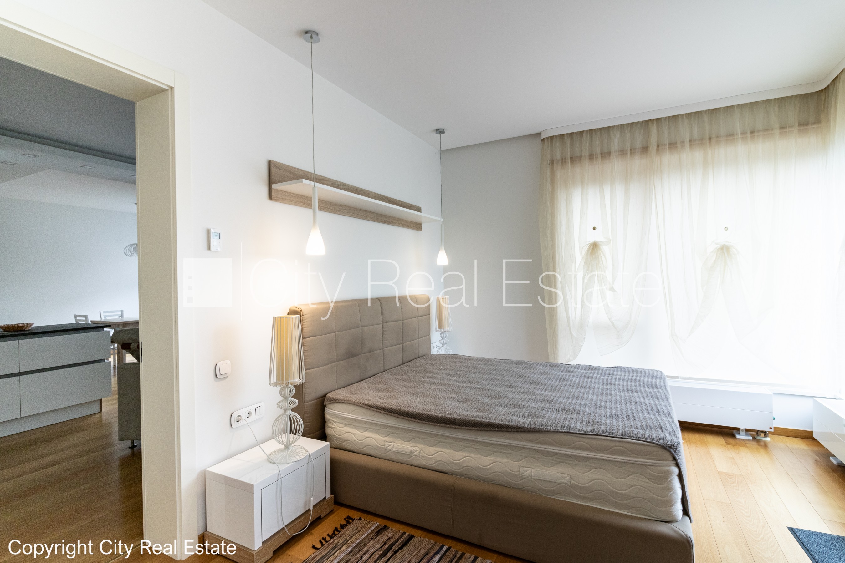 Sludinājumi. Zeme īpašumā, jaunceltne, labiekārtots apzaļumots pagalms, slēgts pagalms, teritorijas iebrauktuves Cena: 420000 EUR Foto #17