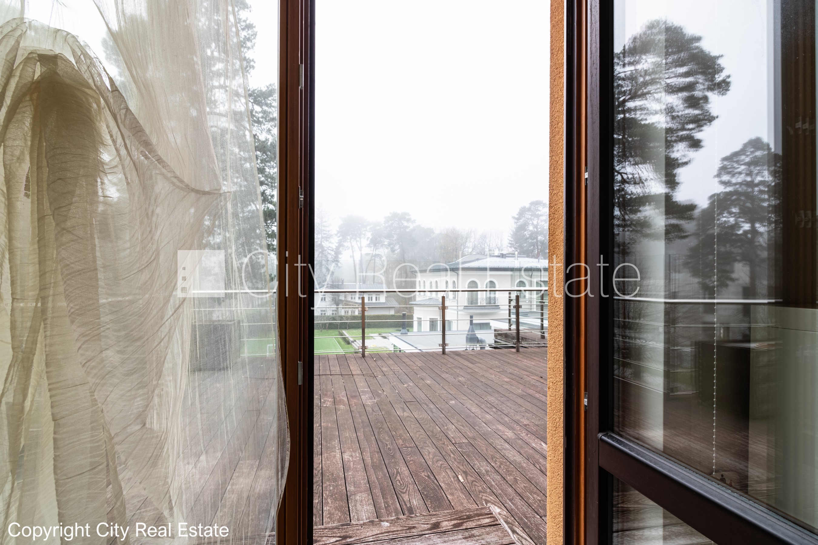 Sludinājumi. Zeme īpašumā, jaunceltne, labiekārtots apzaļumots pagalms, slēgts pagalms, teritorijas iebrauktuves Cena: 420000 EUR Foto #15