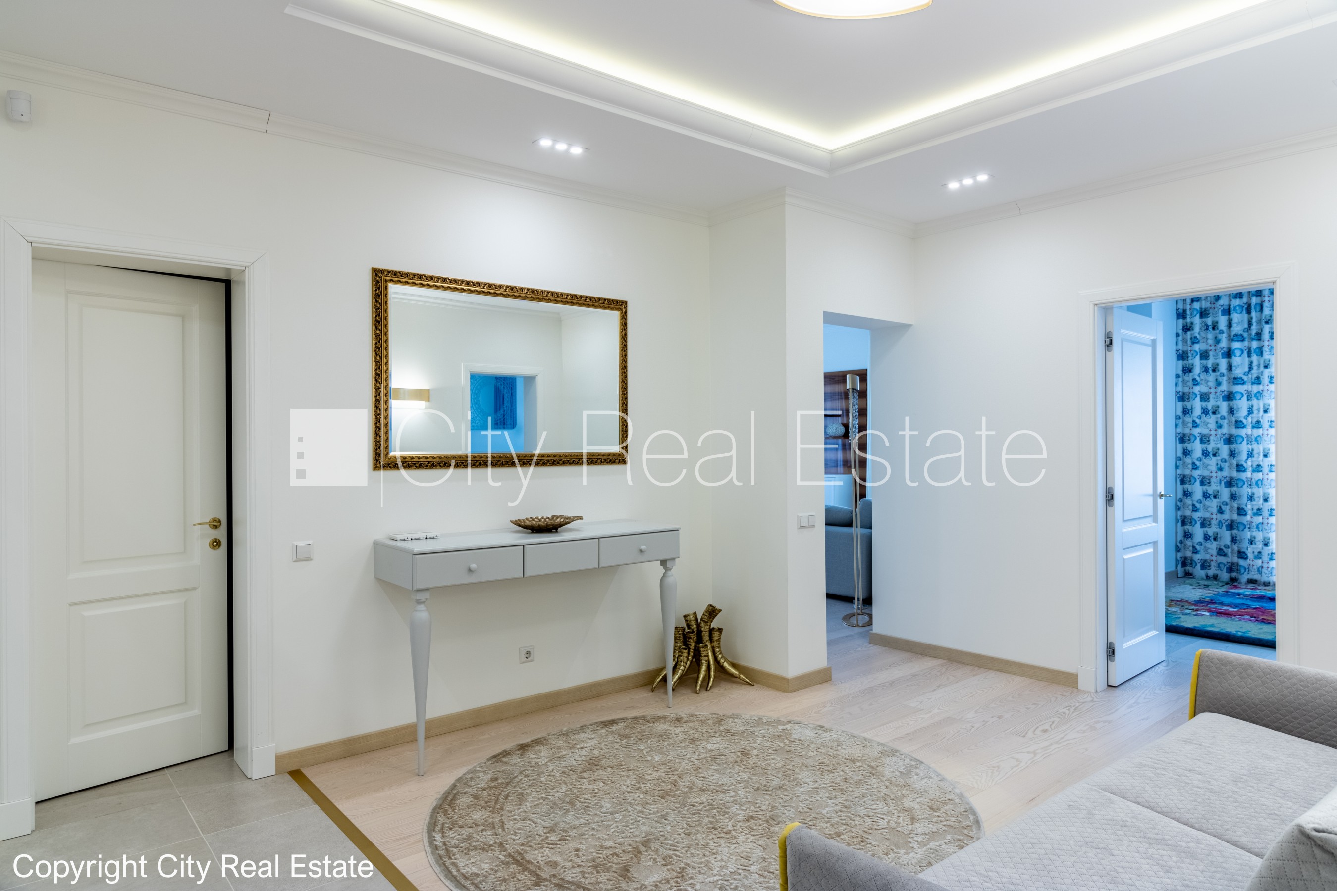 Sludinājumi. Zeme īpašumā, jaunceltne, fasādes māja, labiekārtots apzaļumots pagalms, slēgts pagalms, iežogota Cena: 460000 EUR Foto #10